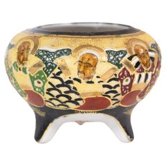 Bol fabriqué à partir de porcelaine et peint à la main, d'origine japonaise des années 1940