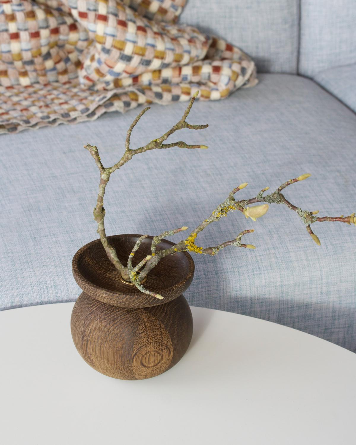 Post-Modern Bowl Shape Smoked Oak Vase by Applicata For Sale