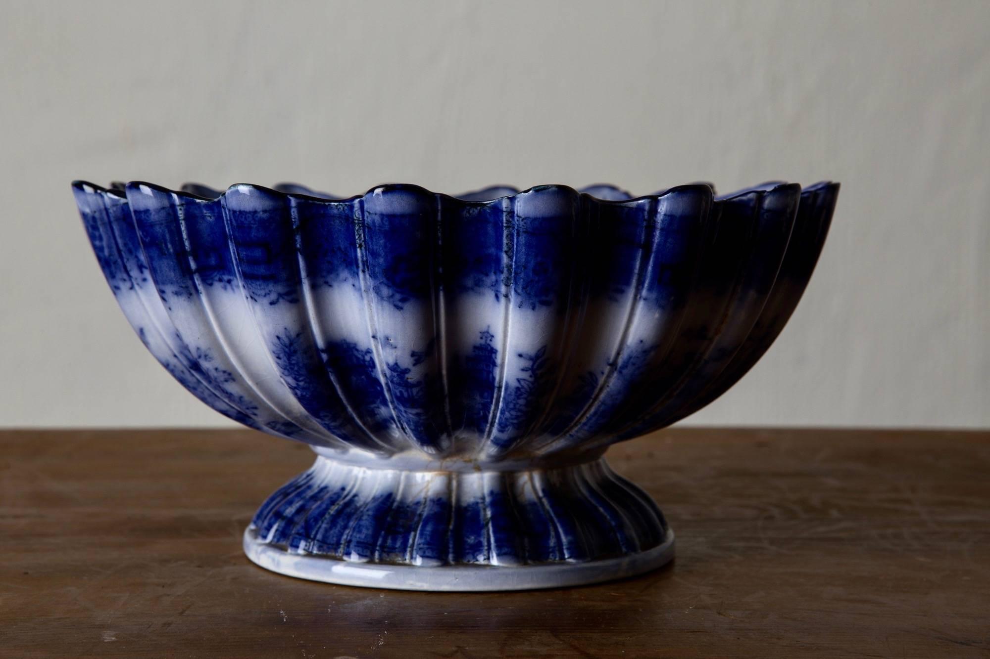 Bowls Two Swedish Rörstrand Porcelain 19th Century Blue and White, Sweden In Good Condition In New York, NY