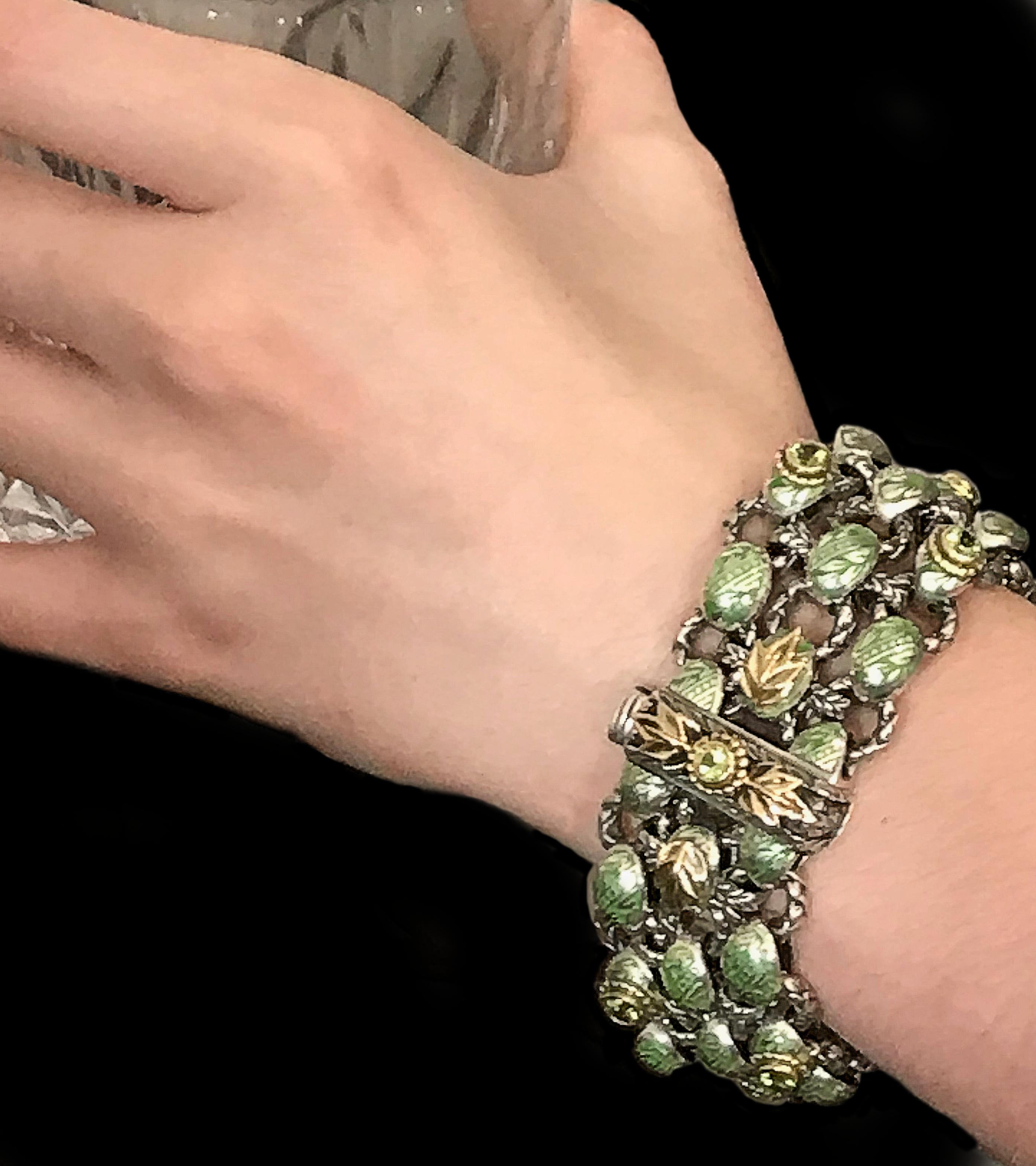Women's Handmade Three-Row Laurel Leaf Bracelet For Sale