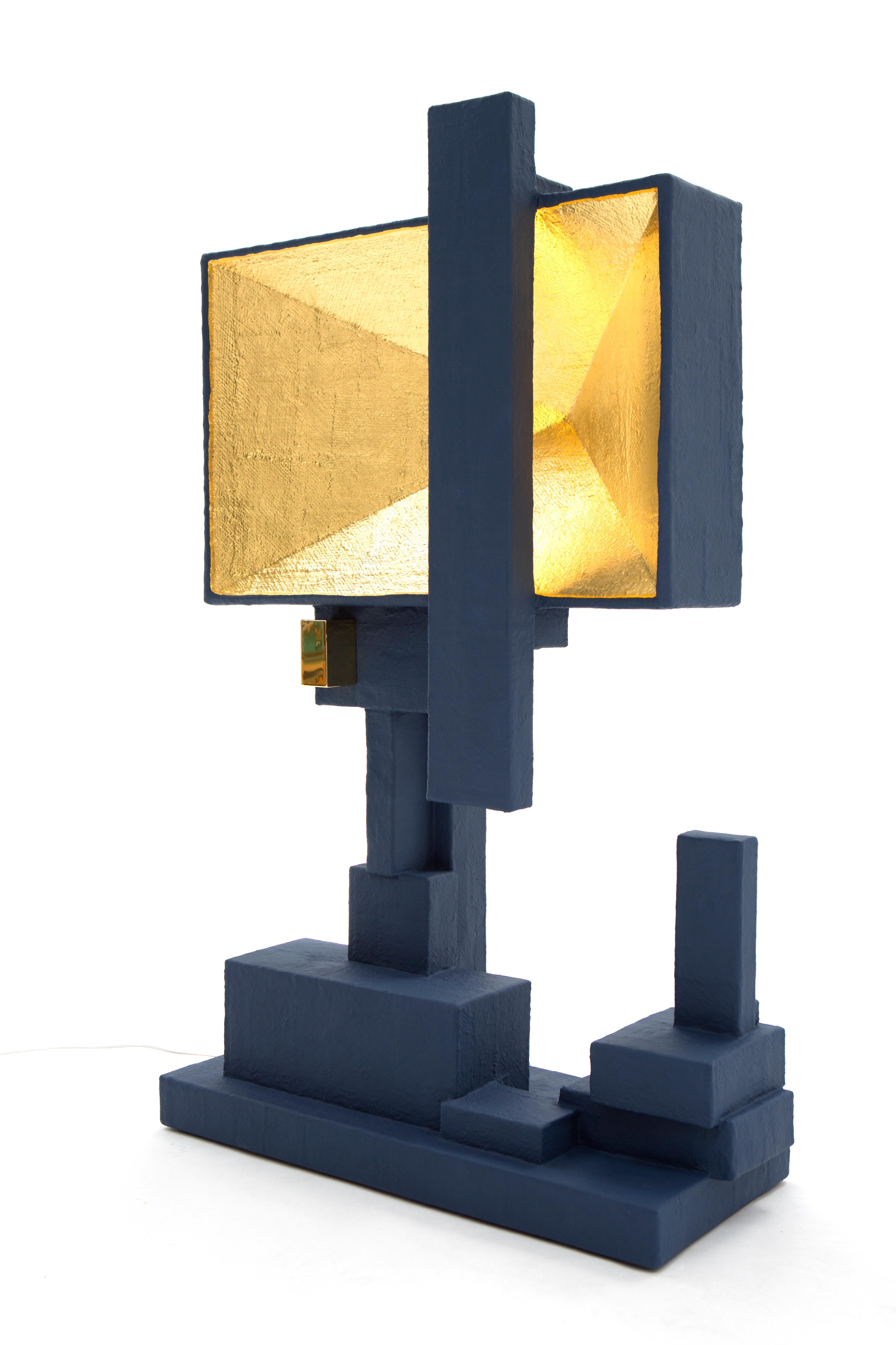 Art Déco Box-2 Standing lamp, un'enorme lampada realizzata con scatole di cartone riciclate in vendita