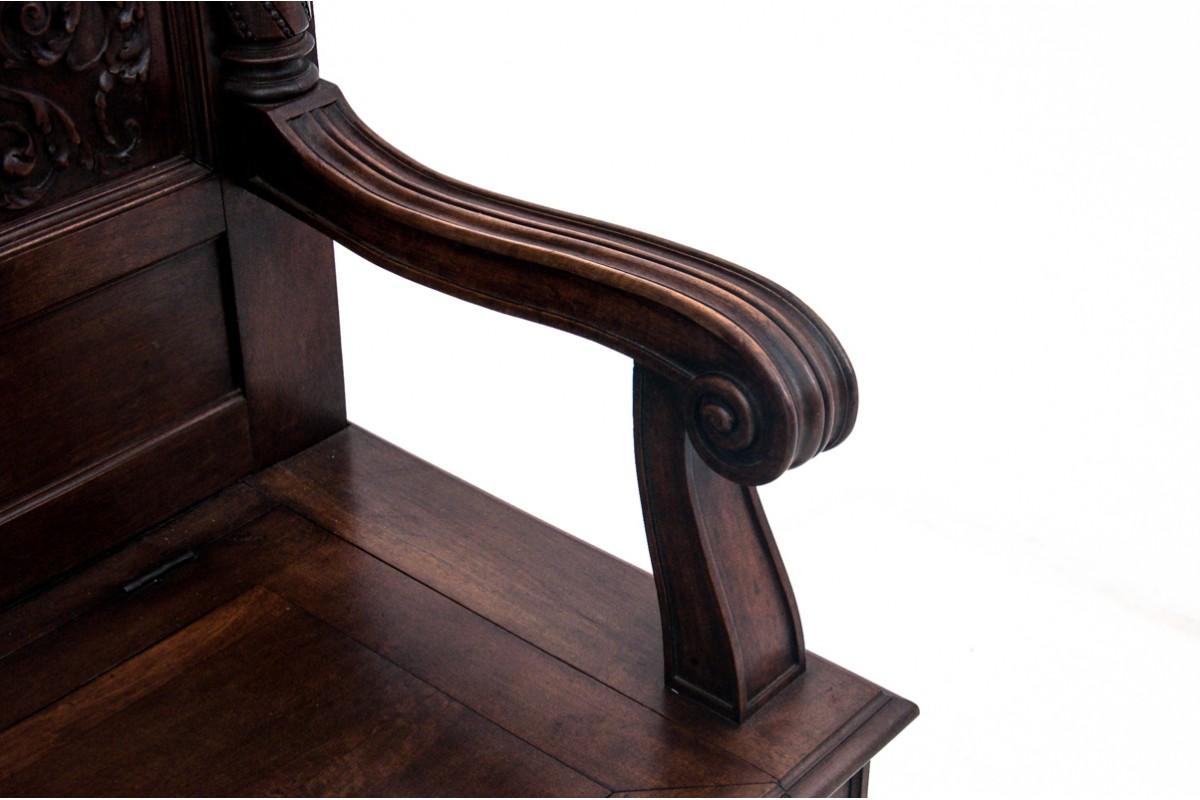 Box bench, France, around 1880. in vendita 3