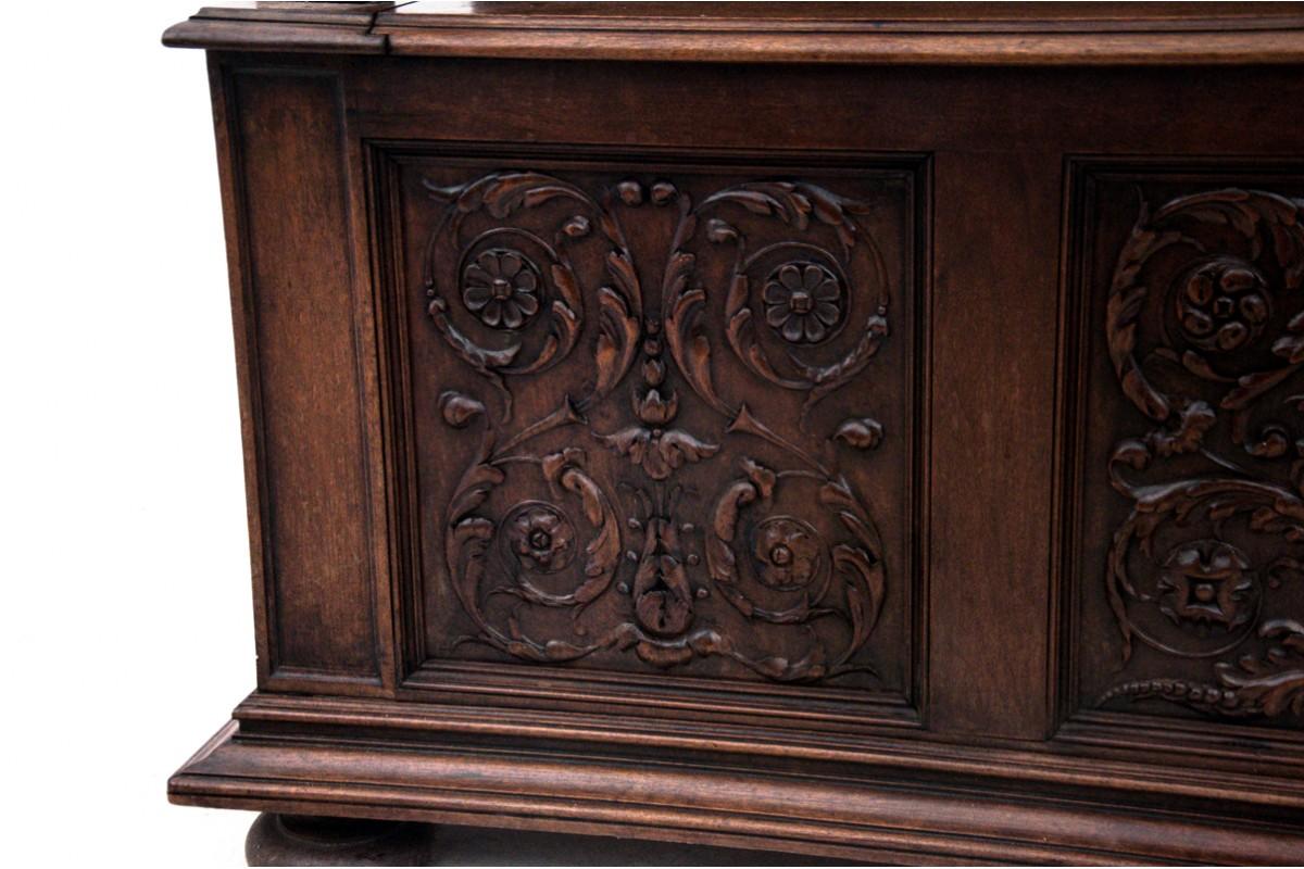 Box bench, France, around 1880. in vendita 5