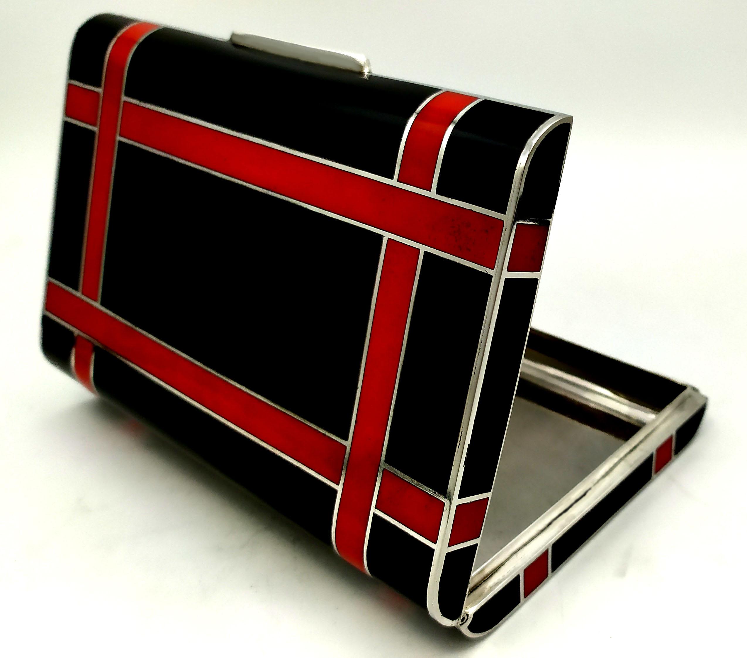 Fin du 20e siècle Boîte géométrique Art déco noire et rouge conçue pour Cartier USA Salimbeni en vente