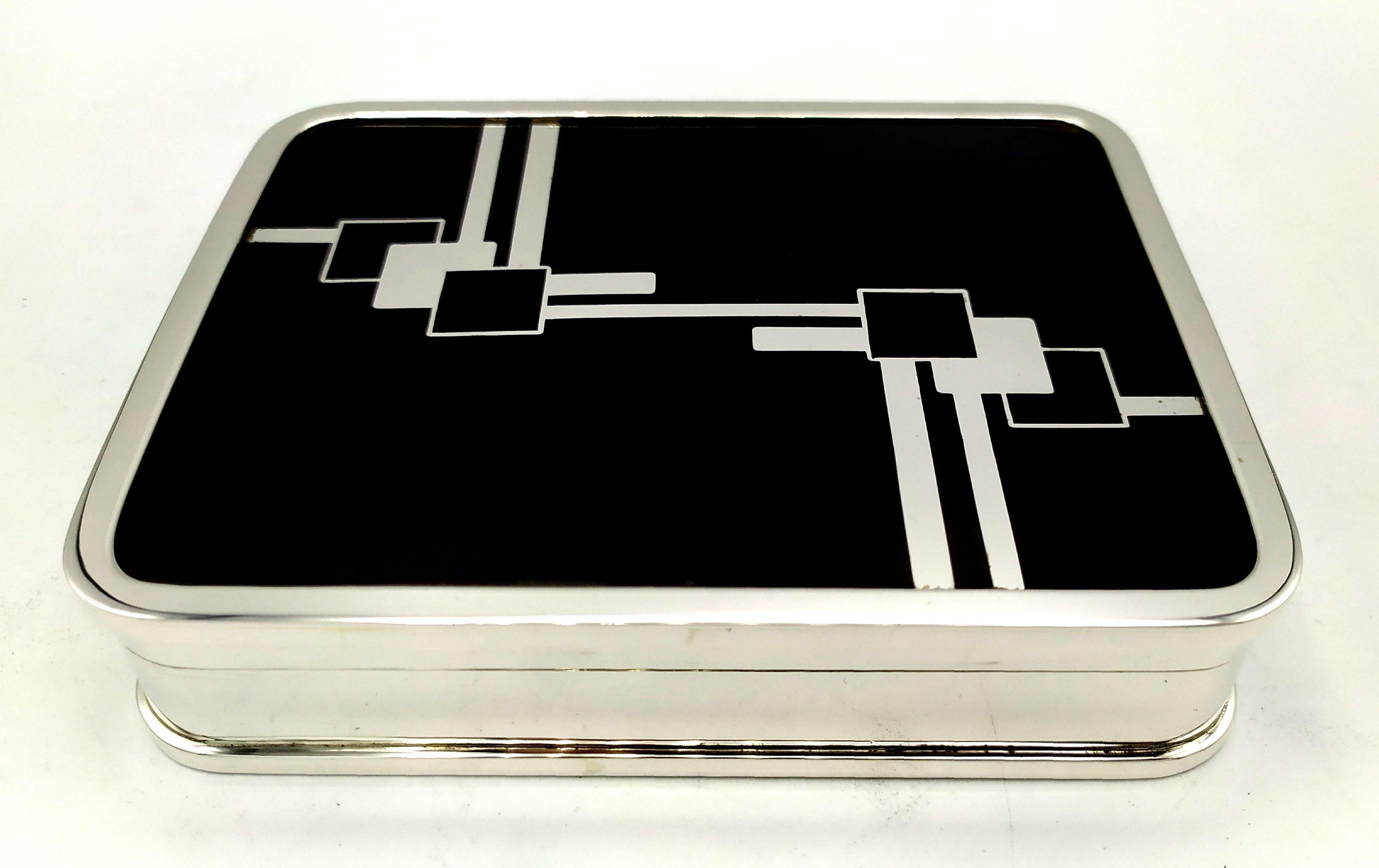 Italian Box Black and White Art Deco style designed for Cartier USA Silver Salimbeni For Sale