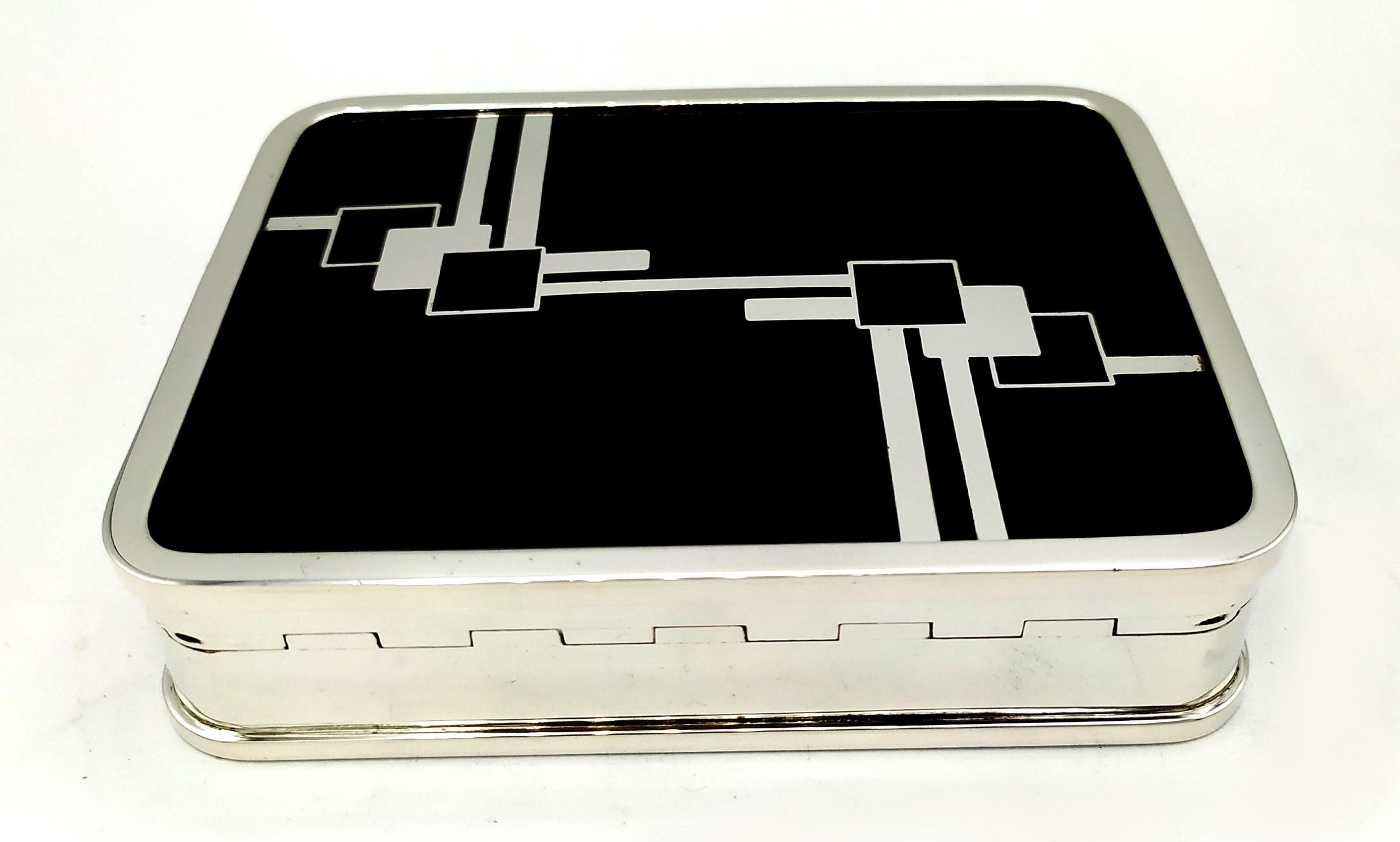 Box Black and White Art Deco style designed for Cartier USA Silver Salimbeni In Excellent Condition For Sale In Firenze, FI