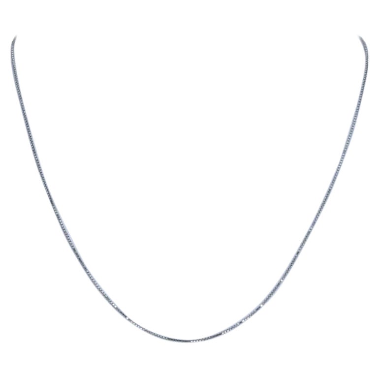 Chaîne collier à chaîne en forme de boîte, fermoir à ressort en or blanc 14 carats