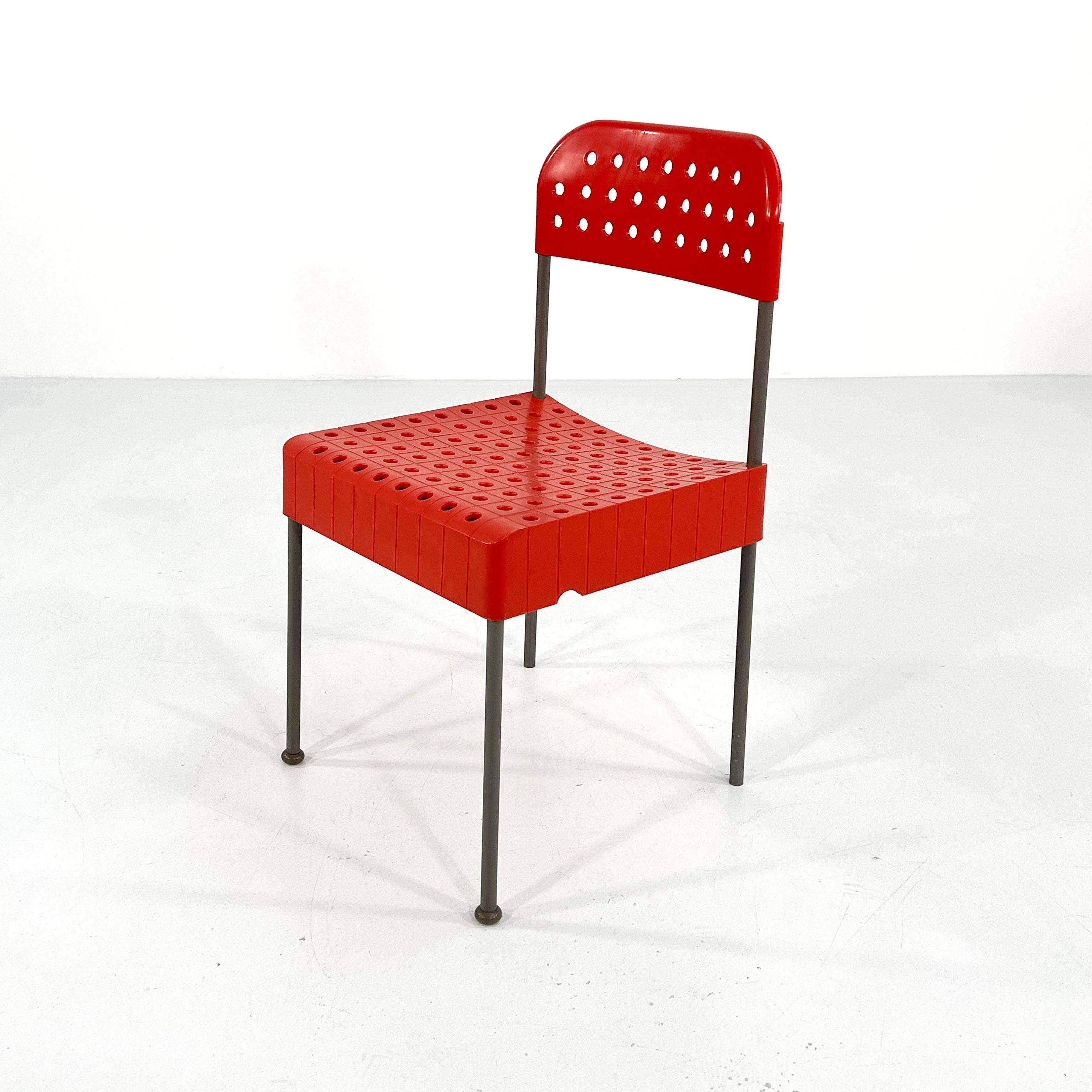 Designer - Enzo Mari
Producer - Anonima Castelli
Model - Box Chair
Design Period - Seventies
Measurements - width 45 cm x depth 44 cm x height 80 cm x seat height 44 cm
Materials - Metal, Plastic
Color - Red, Grey
Condition - Good 
Comments