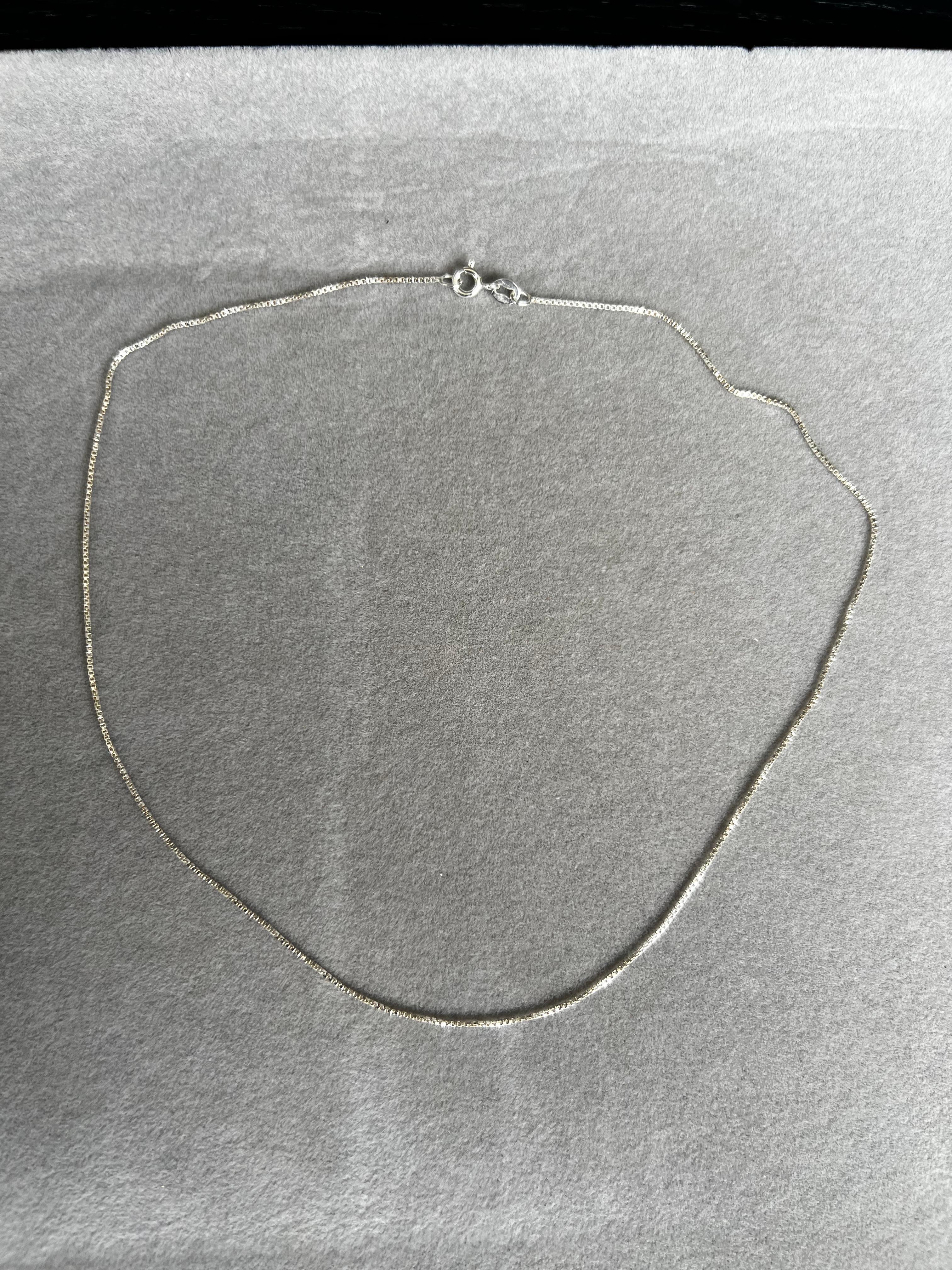 Modern Box Fancy Thin Dainty Link 925 Sterling Silver Chain Necklace For Sale