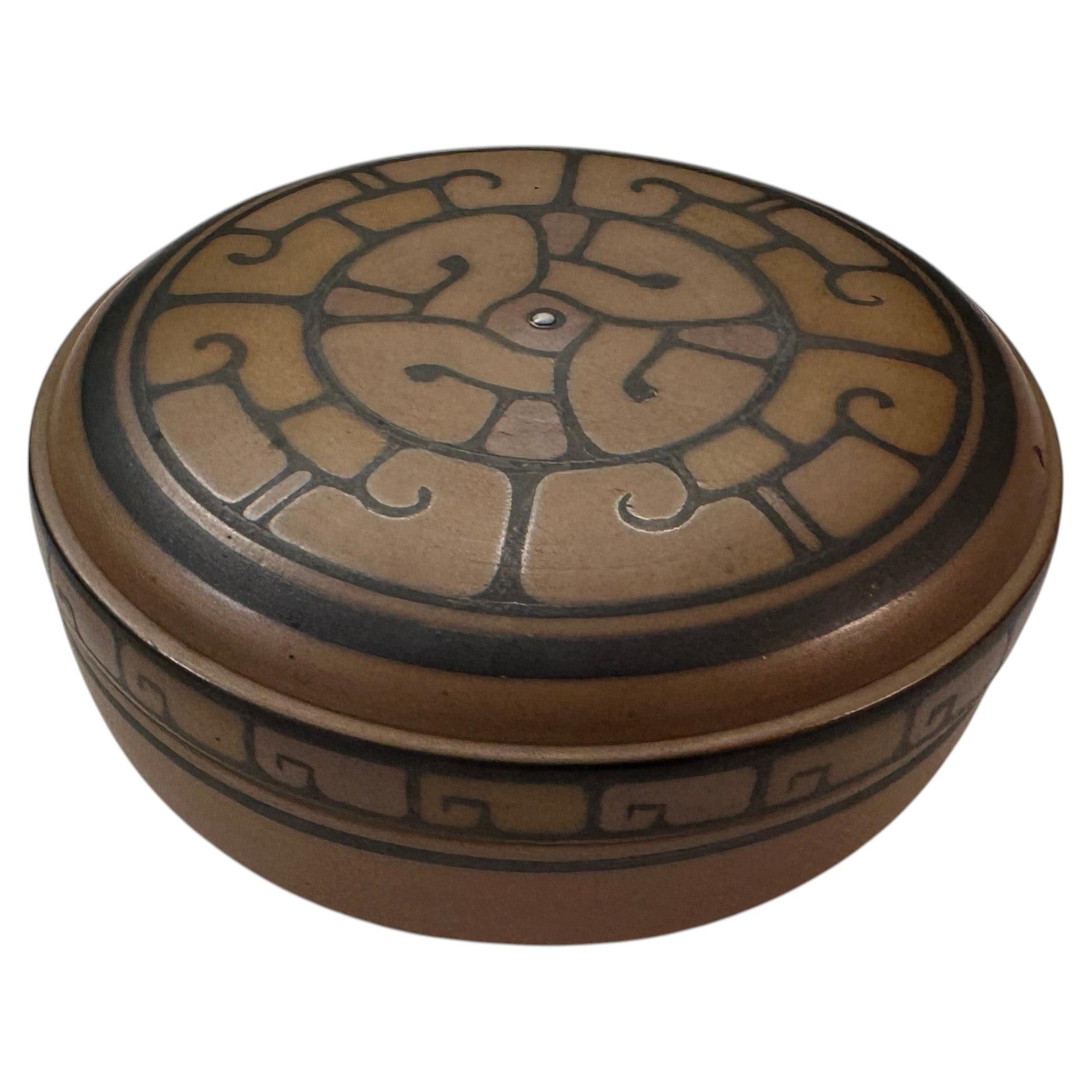 Box in Ceramic (signed: L. Hjorth Bornholm), Denmark