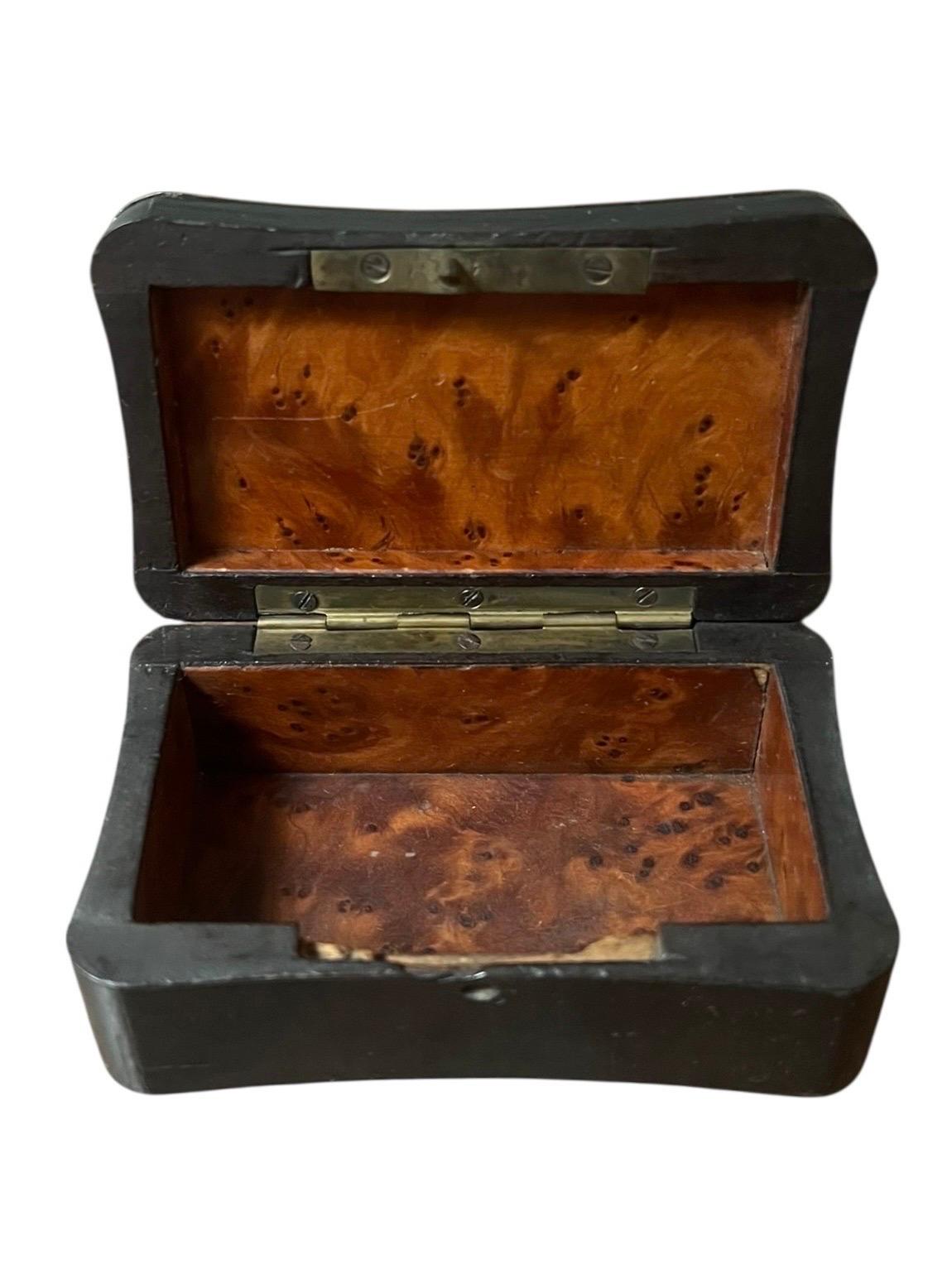 Box in marquetry 