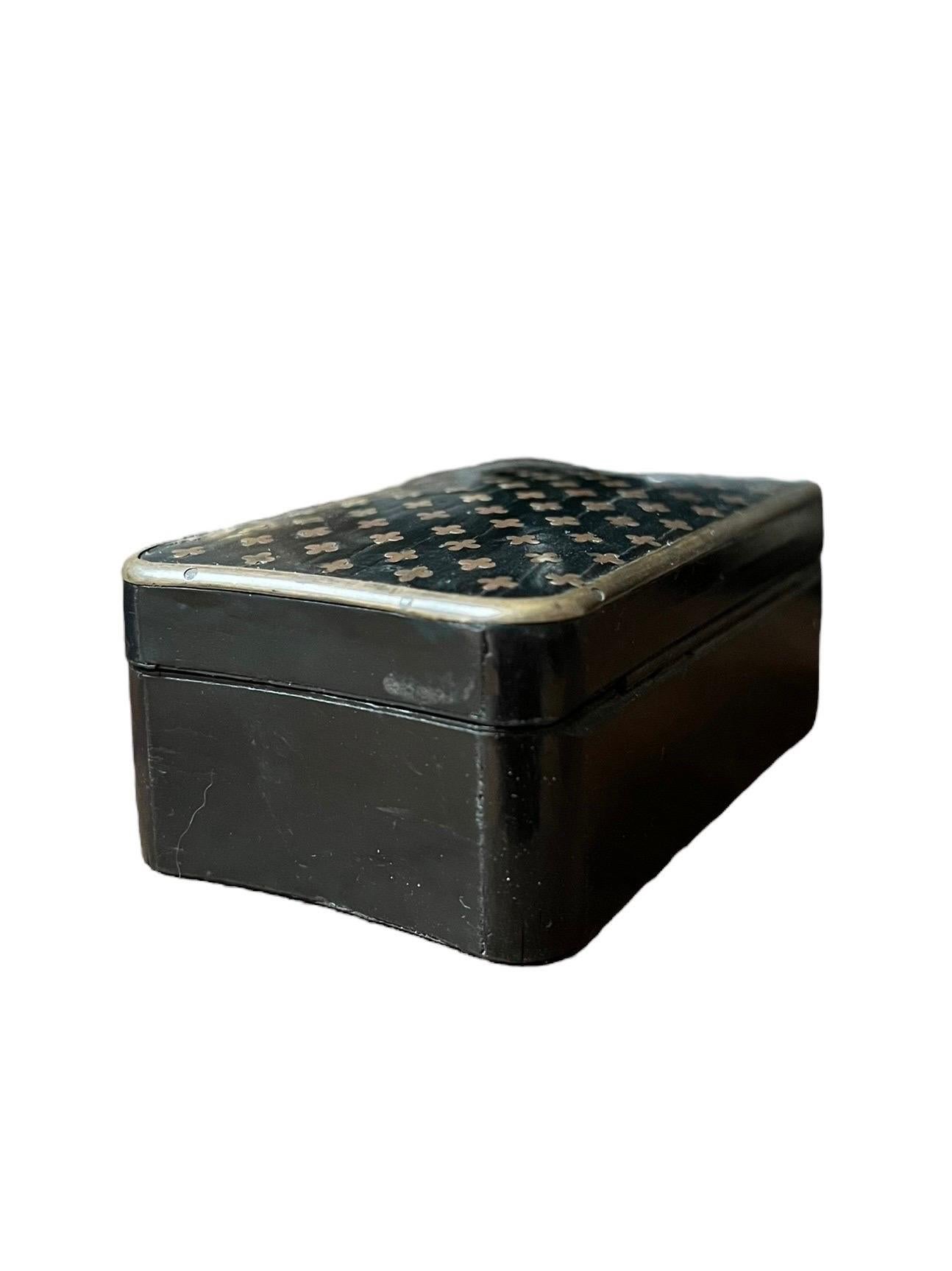 Box in marquetry 