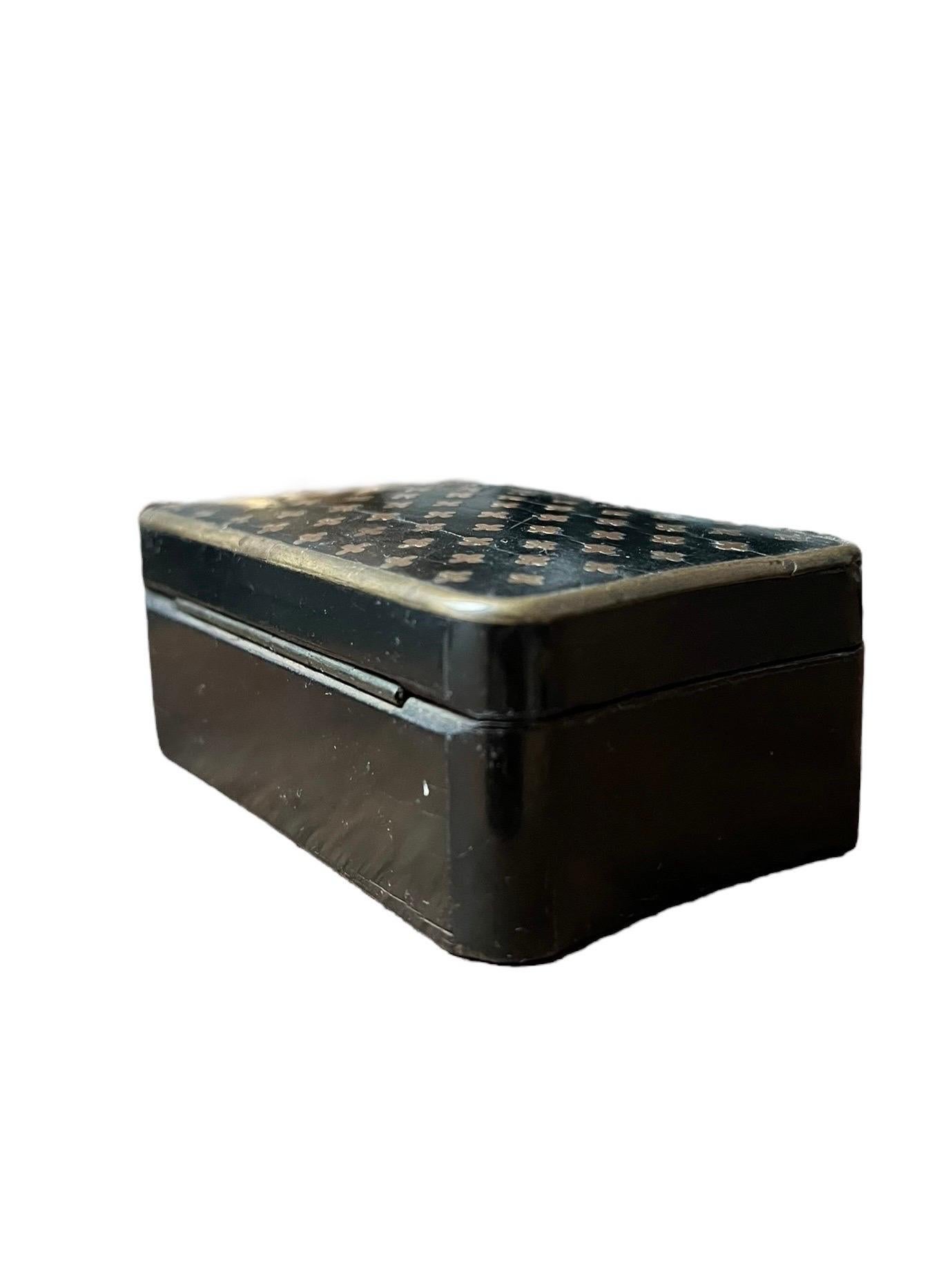 Wood Box in marquetry 