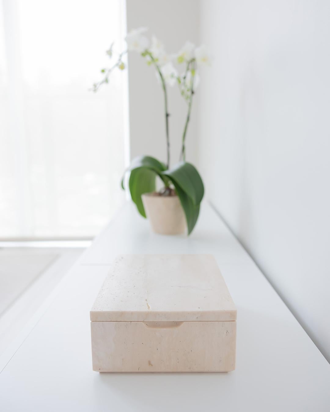 Canadian Box in Roman Travertine For Sale
