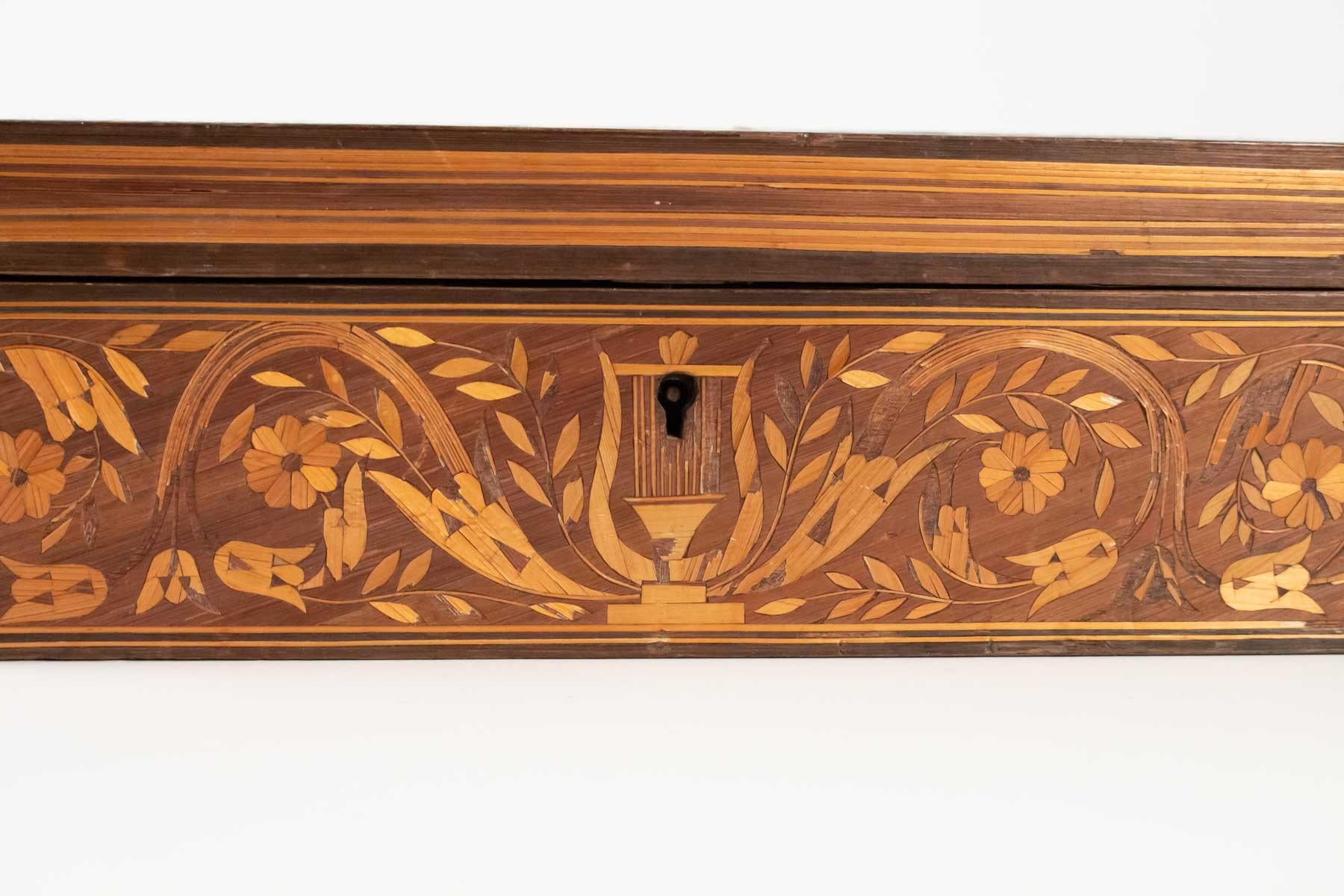 French Box Marquetry Straw, Mid-19th Century, Antiquity, France