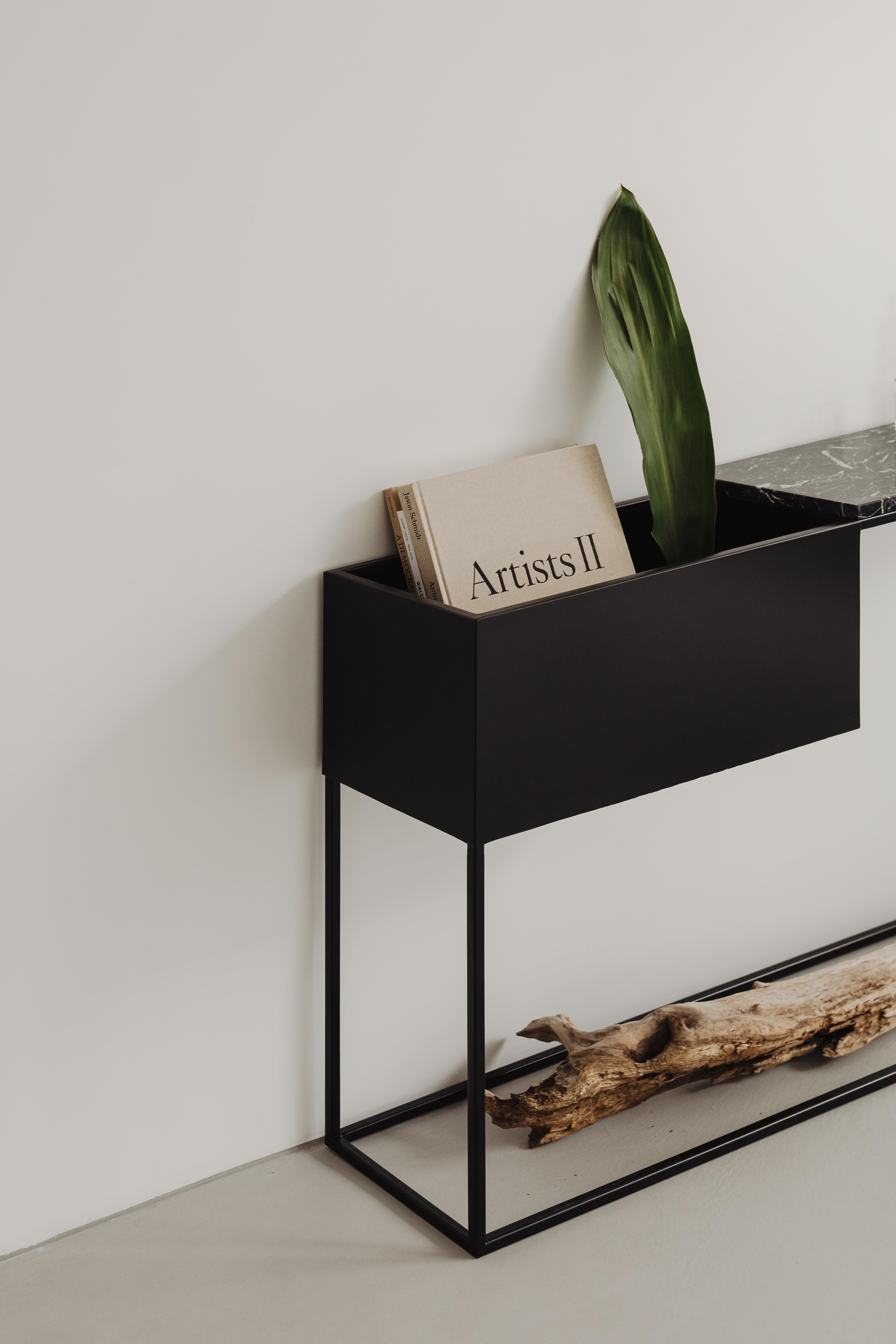 Box Maxi M Black Console Table by Un’common For Sale 2
