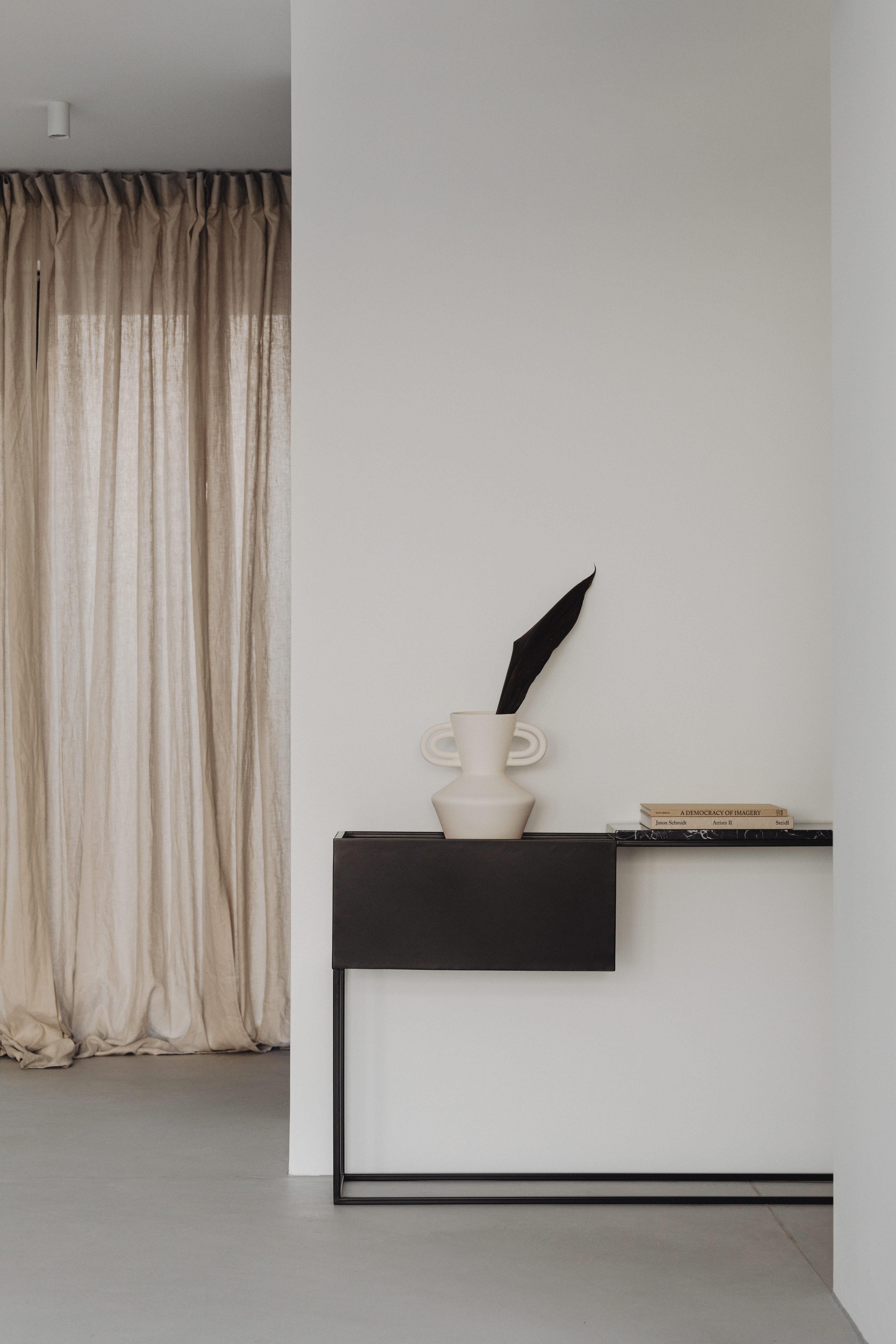 Box Maxi M Black Console Table by Un’common For Sale 3
