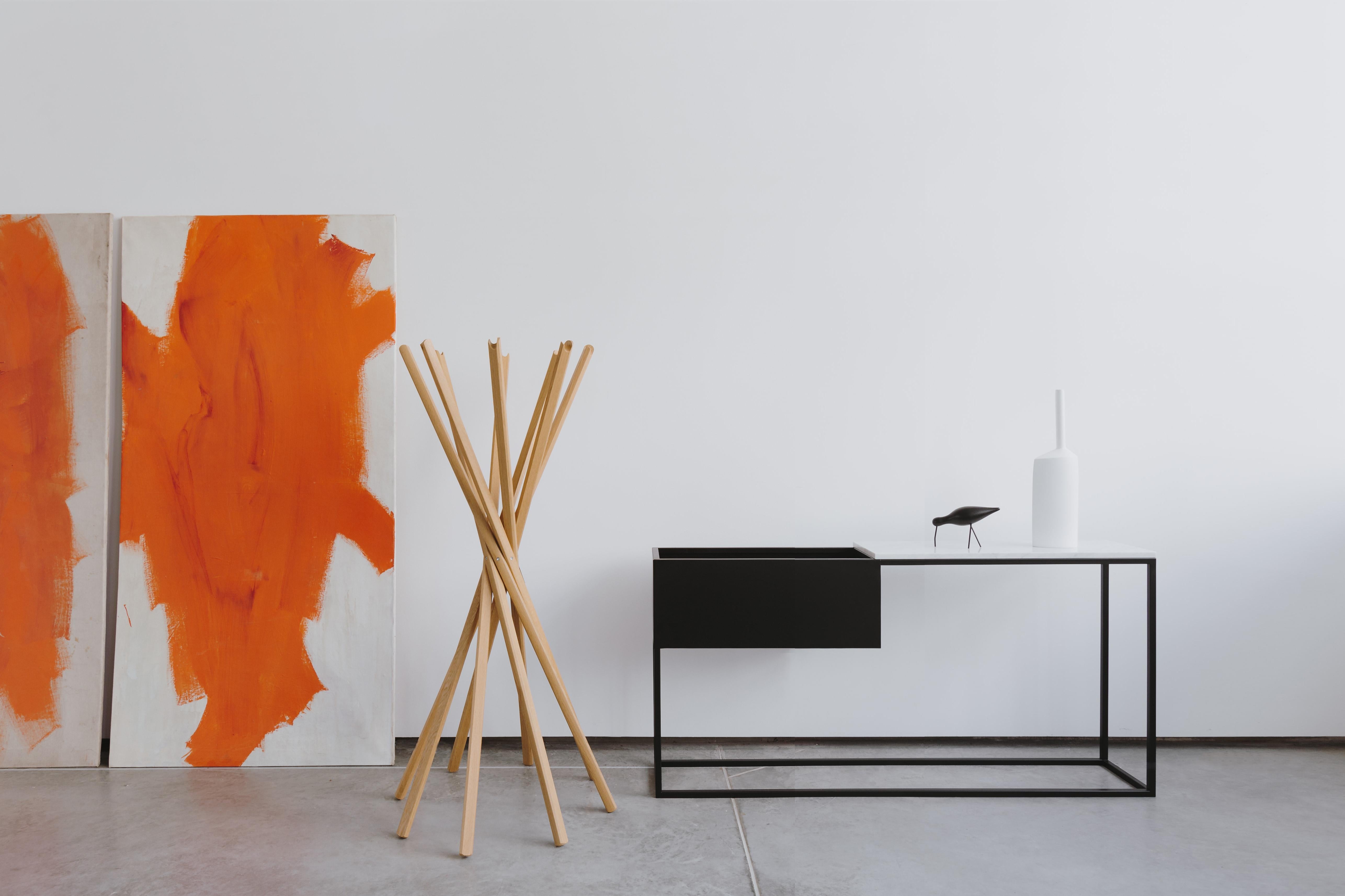 Box Maxi M White Console Table by Un’common
Designed by Małgorzata Korycka.
Dimensions: D 28 x W 140 x H 80 cm.
Materials: Steel and Carrara marble.

Available in different marble options. Please contact us.

BOX MAXI is a fine example of ingenious