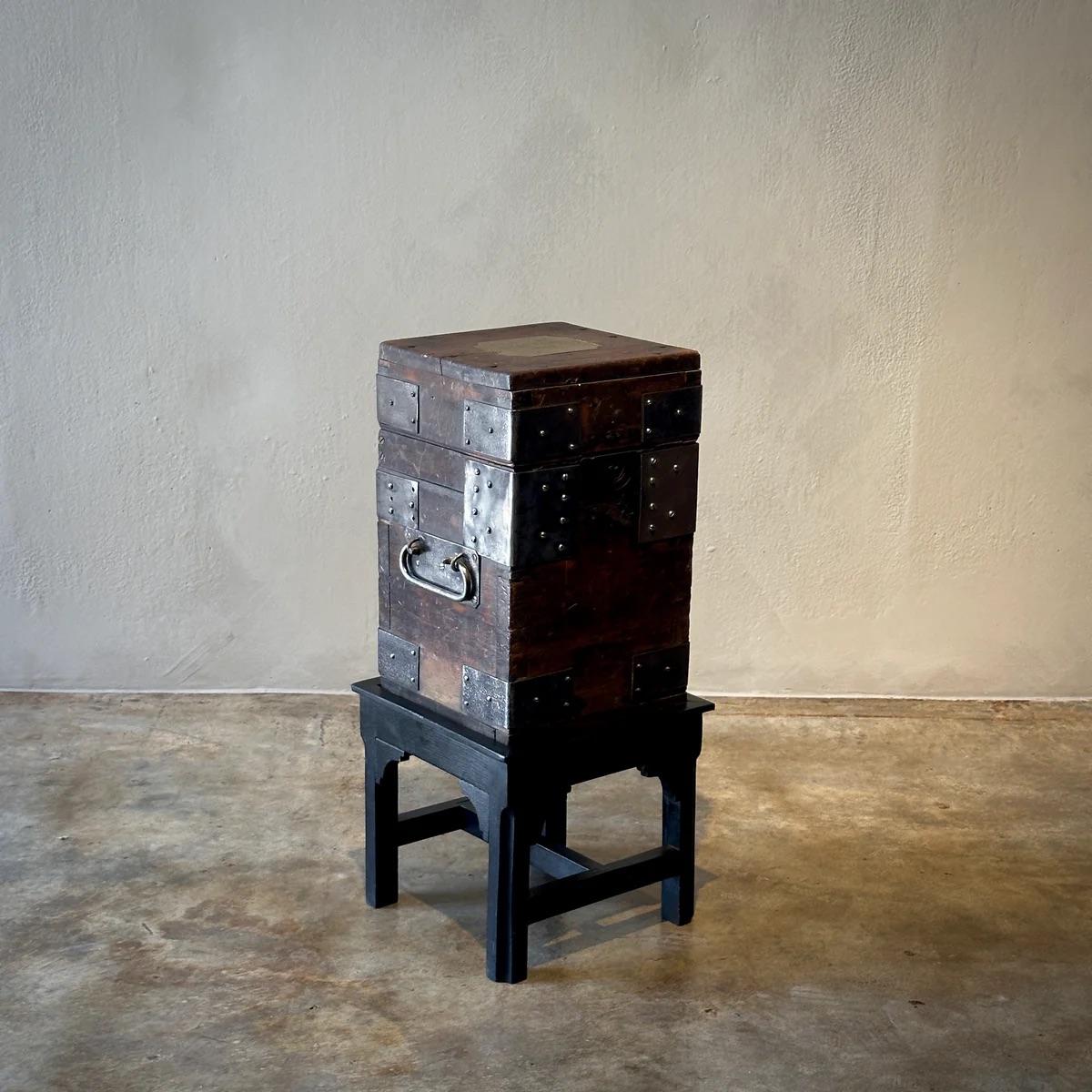 Mid-19th Century Box on Stand Side Table For Sale