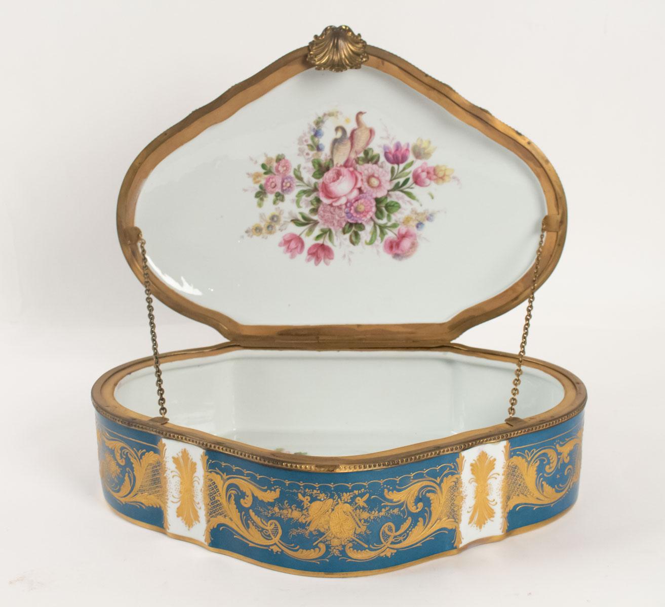 Late 19th Century Box Porcelain, Signed, Decorated Inside and Outside, 19th Century