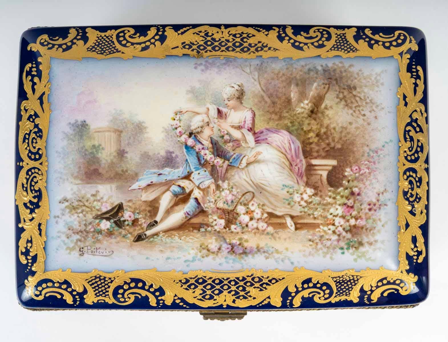 Box, Sèvres porcelain and gilt brass mounting, 19th century, Napoleon III period.

A 19th century Napoleon III period Sèvres porcelain box with patinated gilt brass mounting, decorated with romantic scenes.
H: 11.5cm, W: 25cm, D: 17cm
