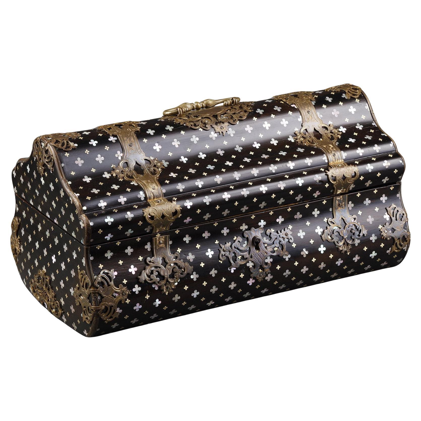 Box signed Giroux, Paris For Sale