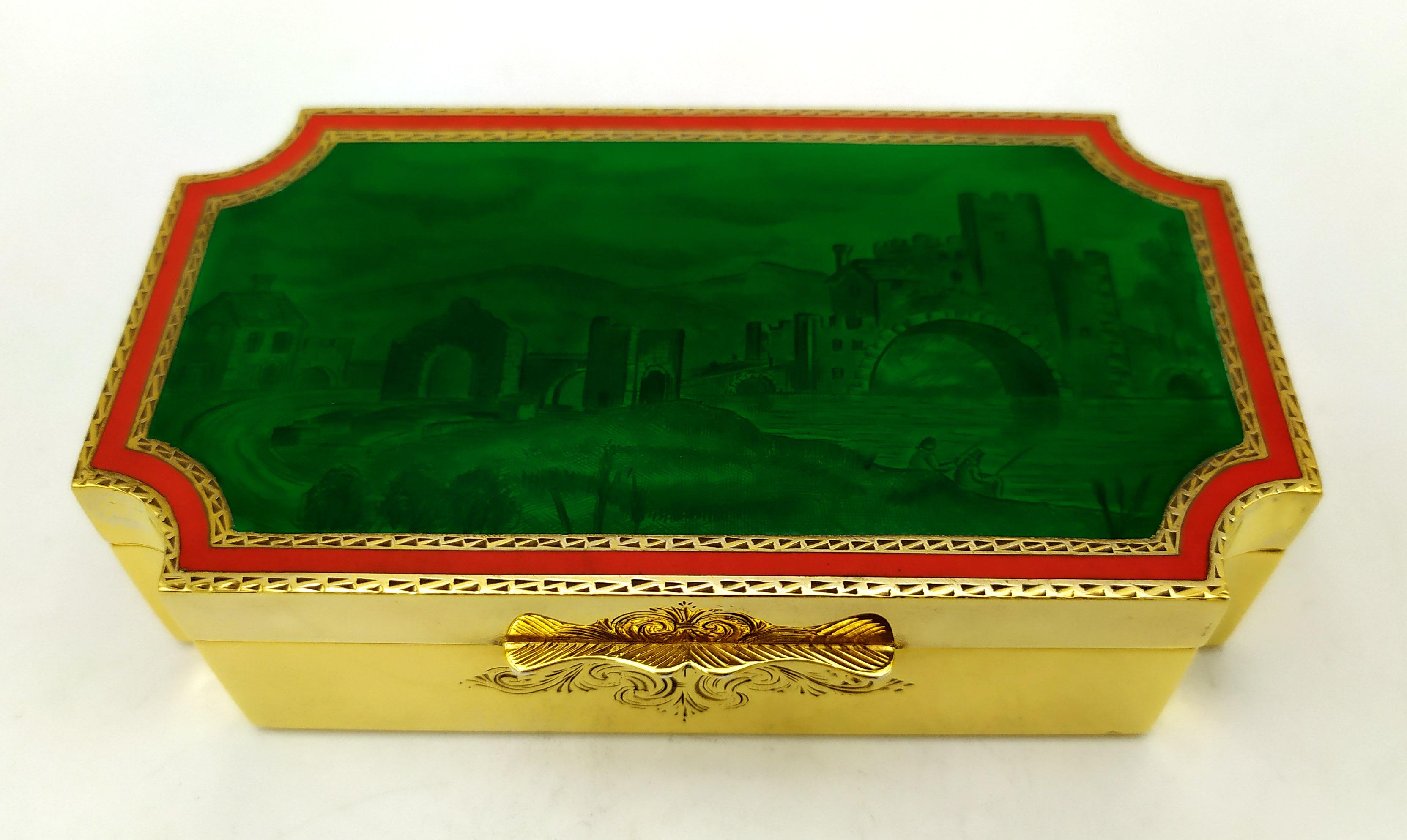 Mid-Century Modern Box with green enamel on fine hand engraving of a landscape with ruins Salimbeni For Sale