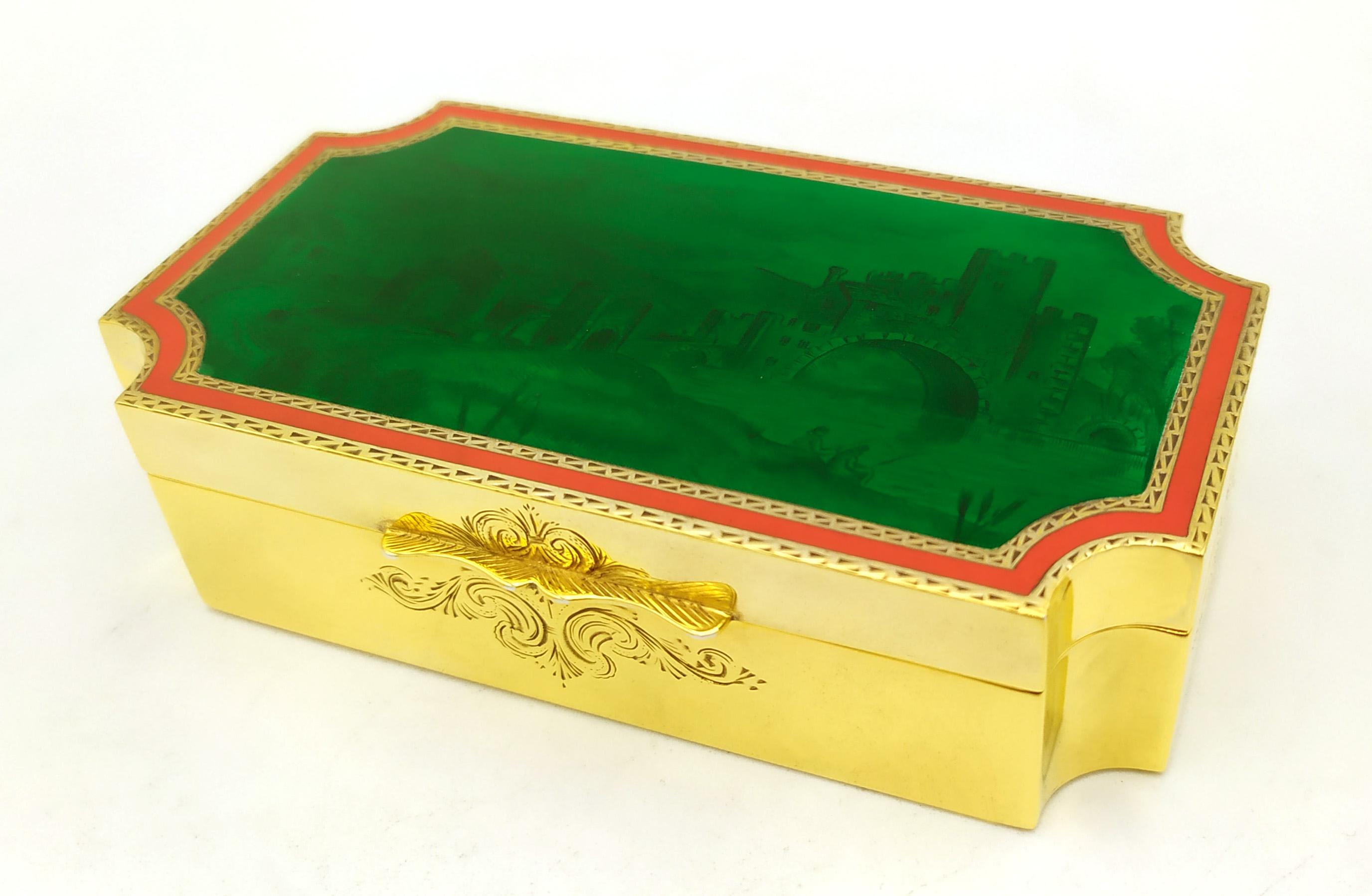 Italian Box with green enamel on fine hand engraving of a landscape with ruins Salimbeni For Sale