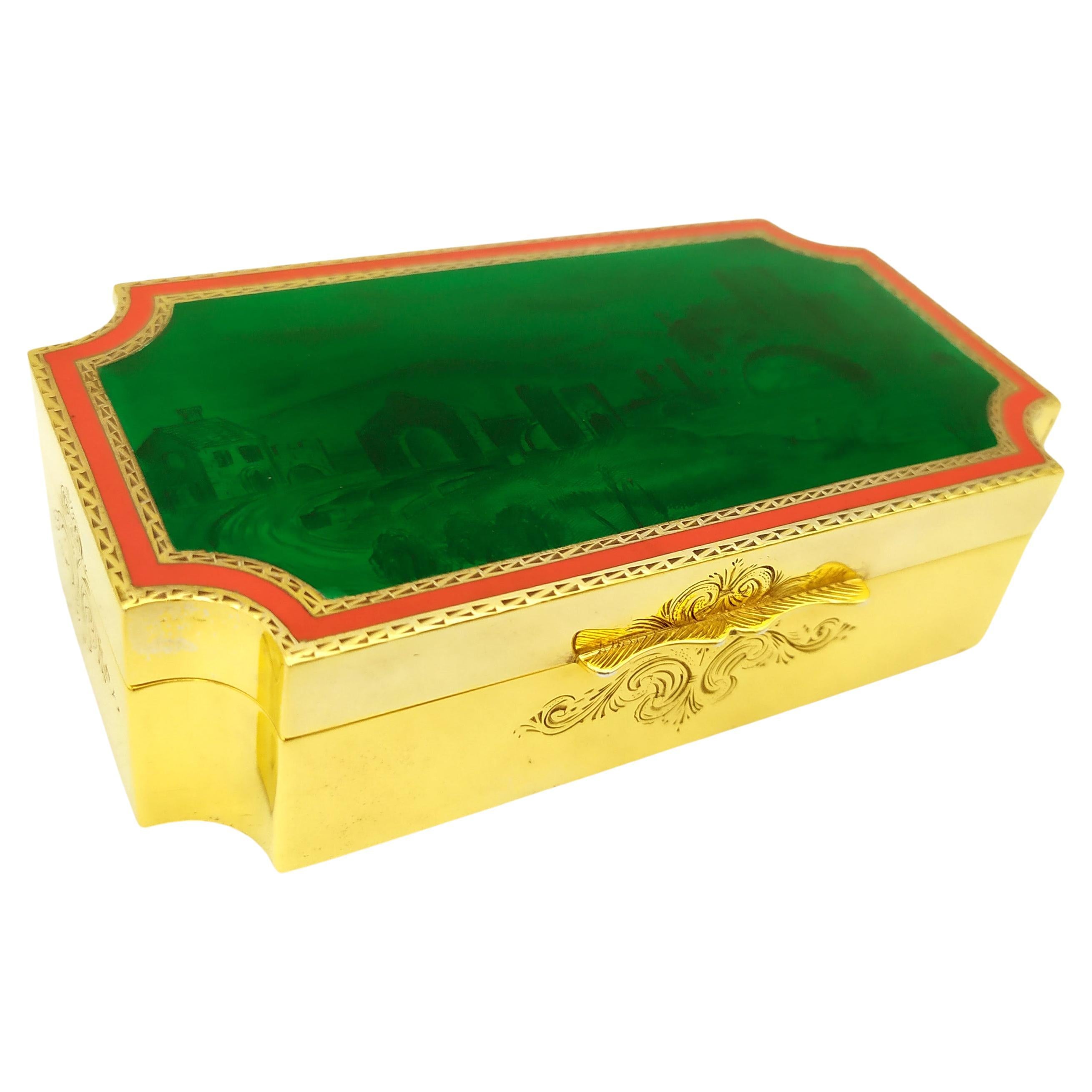 Box with green enamel on fine hand engraving of a landscape with ruins Salimbeni For Sale
