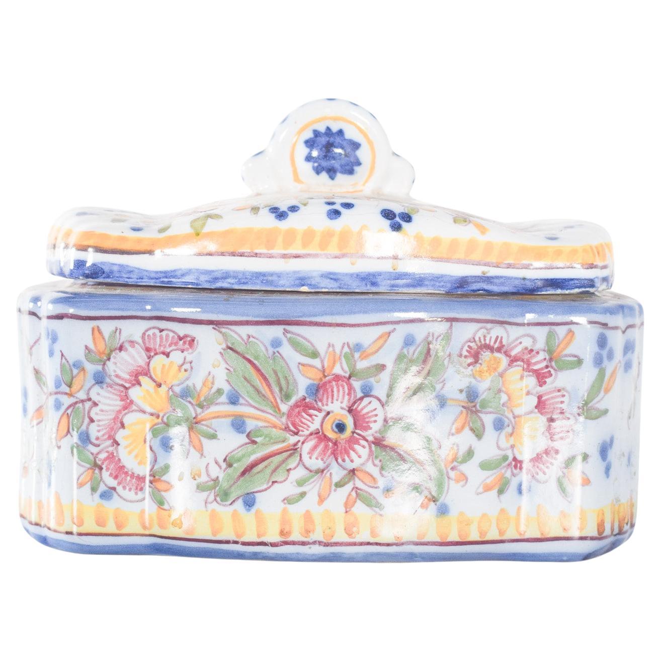 Caja con Tapa en loza portuguesa de Sant'Anna en venta