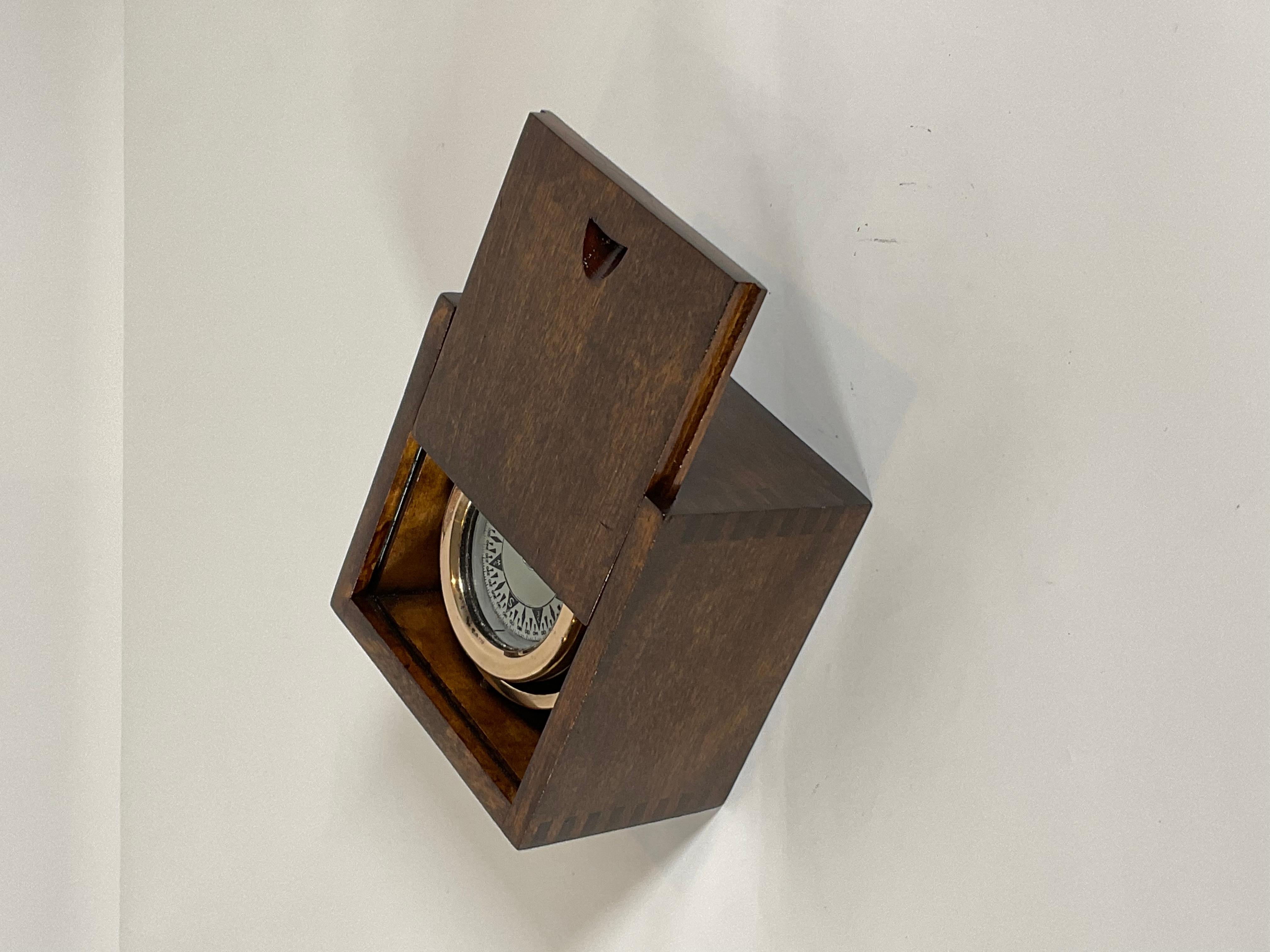Schachtel-Boot-Kompass von Wilcox Crittendon im Angebot 3