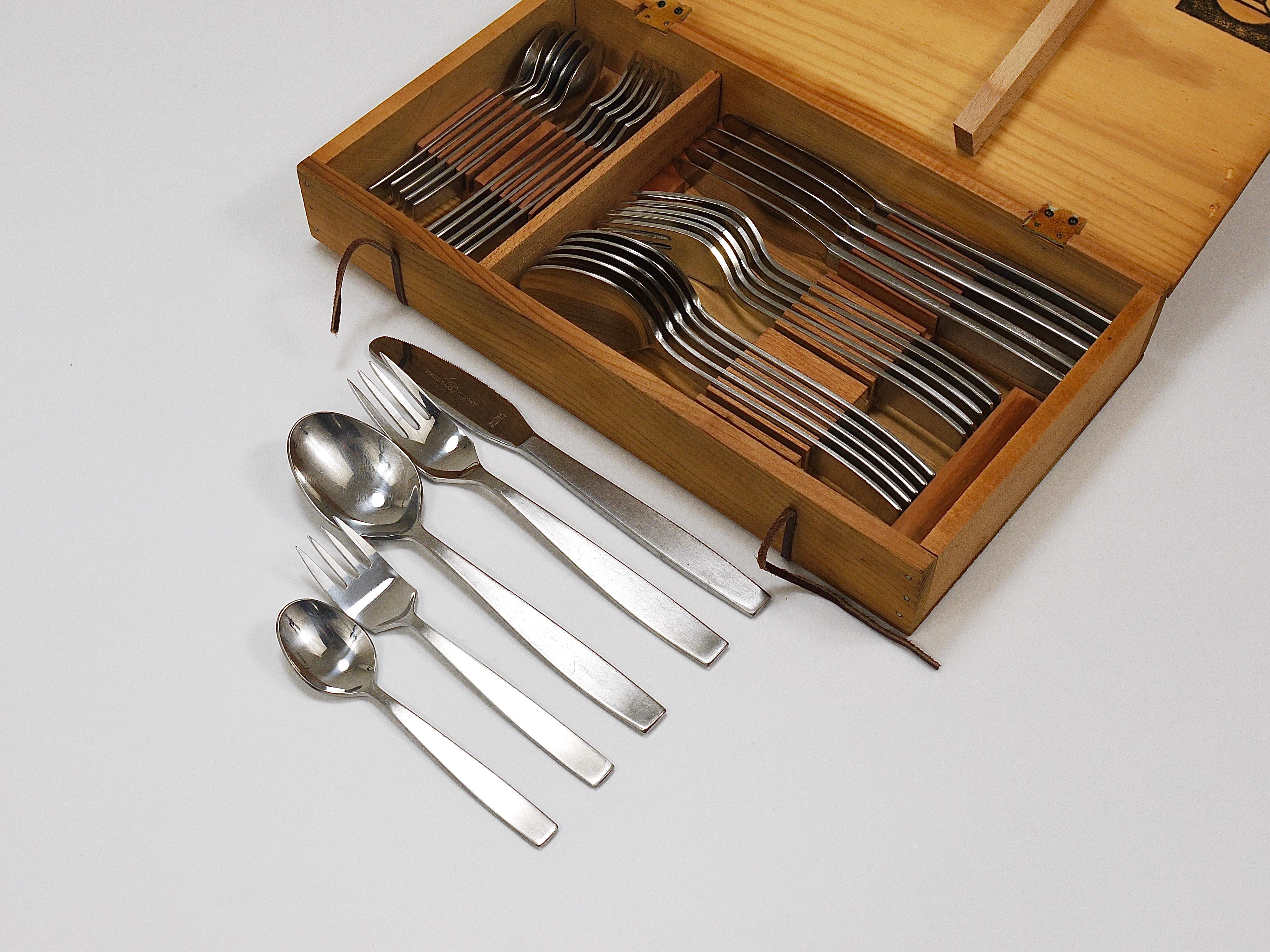 Beautiful Mid-century flatware, 2050 series, designed by Helmut Alder, executed by Amboss Austria in the 1950s. High-quality flatware, made of solid, brushed and polished stainless steel. Comes in its original award-winning handmade wooden box.