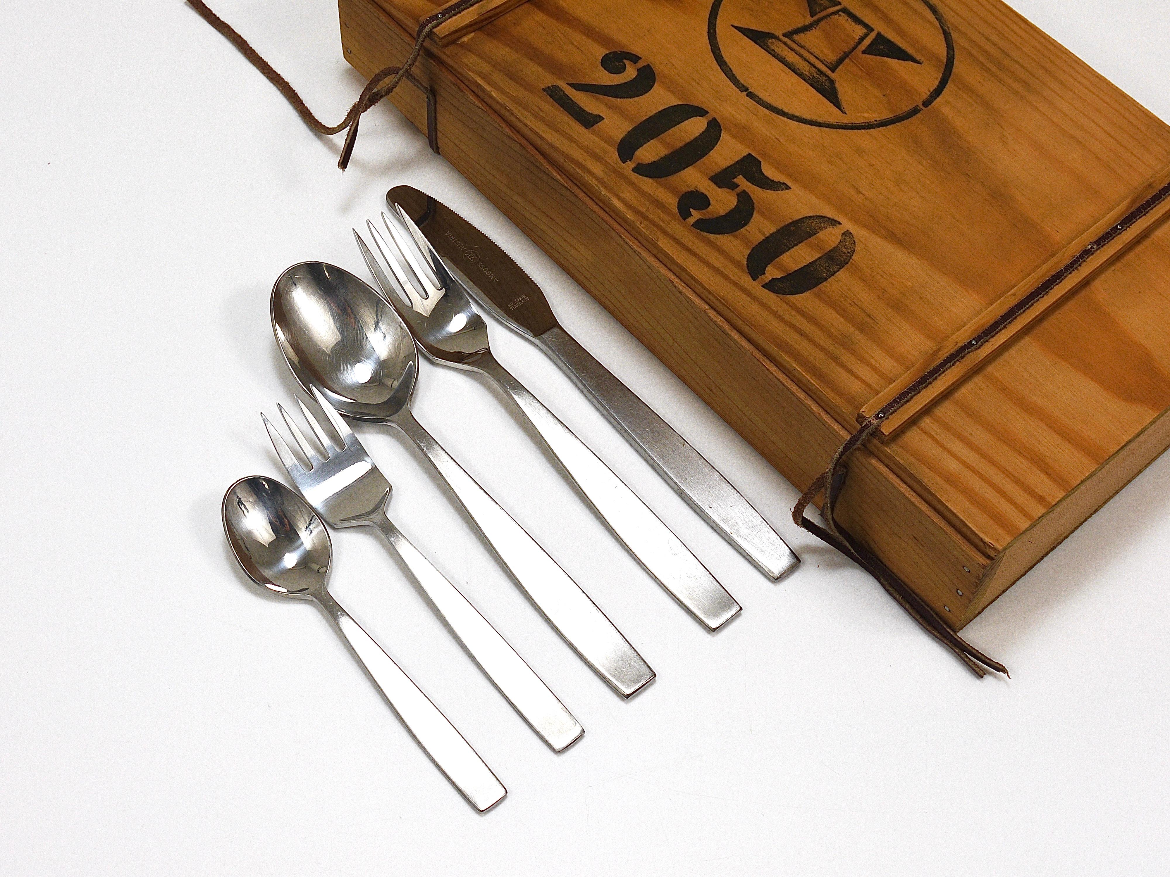 Austrian Boxed Helmut Alder Amboss 2050 Flatware Cutlery for Six, 30 pcs., Austria, 1950s For Sale