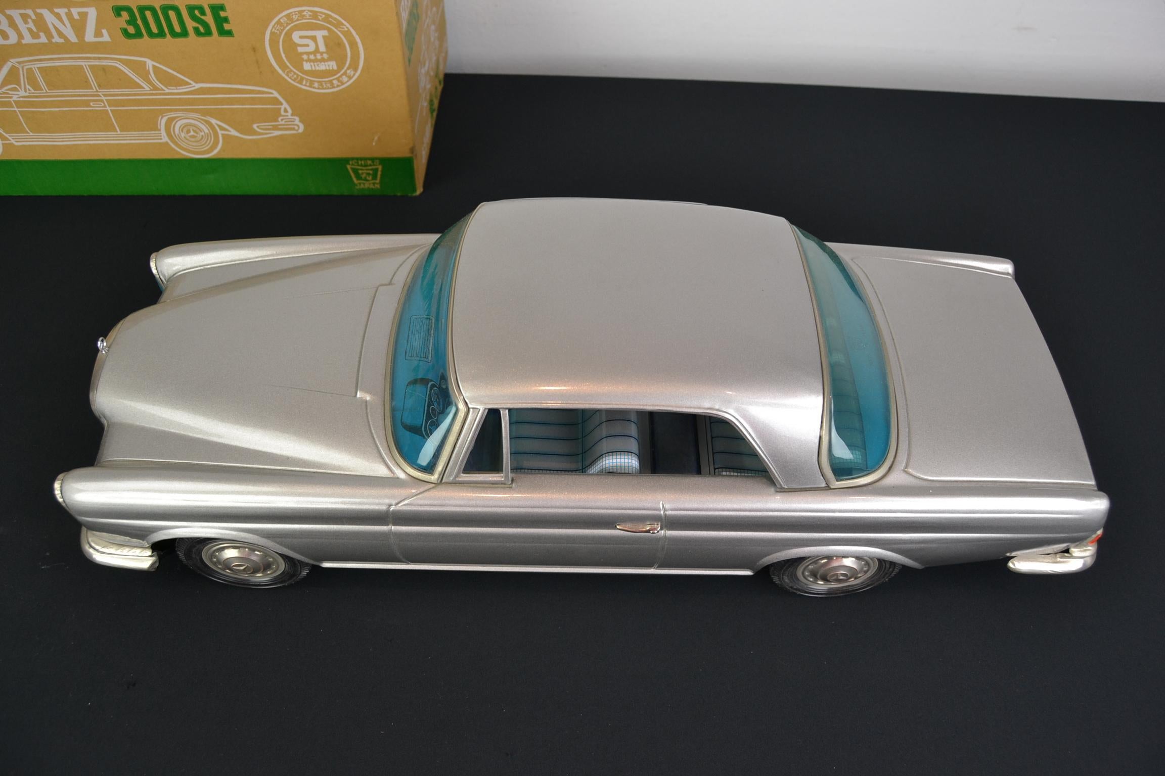 Boxed Mercedes Benz 300 SE Toy Model by Ichiko Japan, 1980s 3
