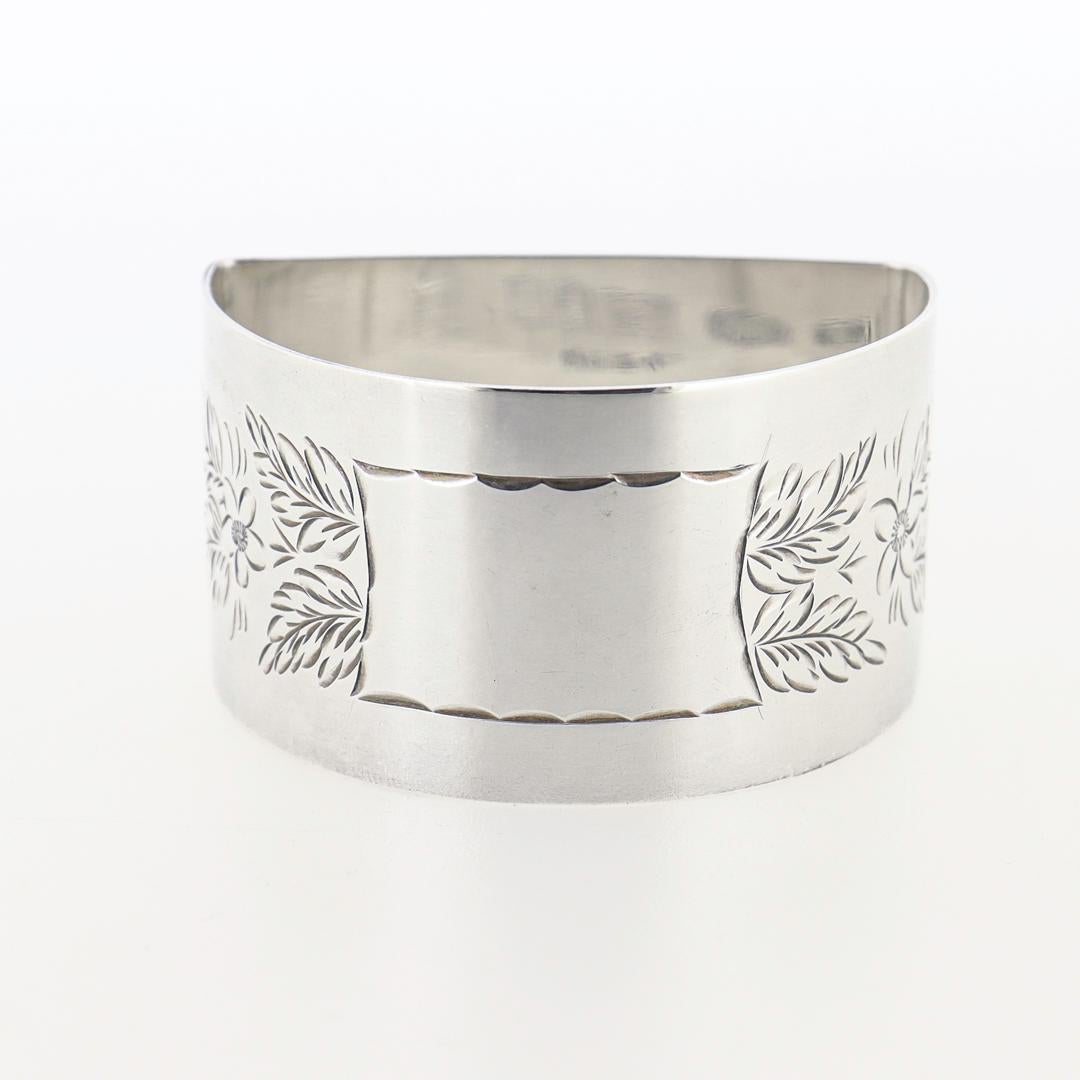 Women's or Men's Boxed Semi-Circular English Sterling Silver Napkin Ring by John Rose For Sale