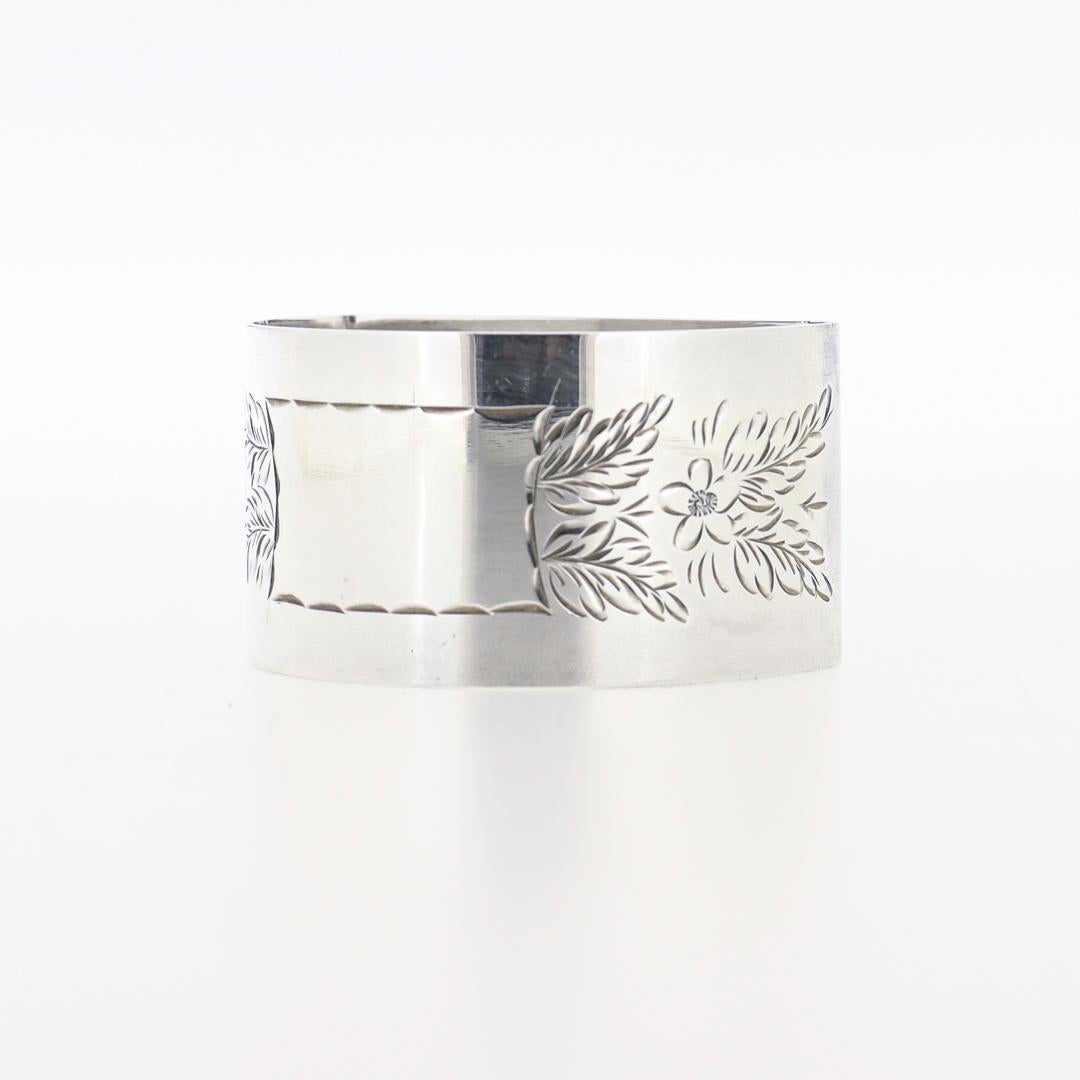 Boxed Semi-Circular English Sterling Silver Napkin Ring by John Rose For Sale 2
