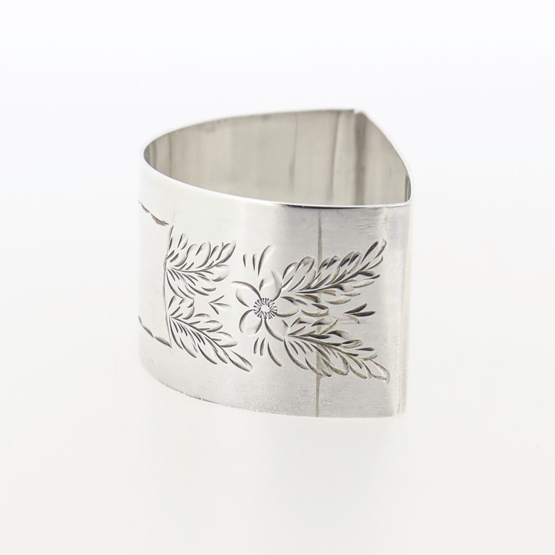Boxed Semi-Circular English Sterling Silver Napkin Ring by John Rose For Sale 3