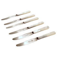 Vintage Boxed Set of 6 Garrard & Co Sterling Silver & Mother-of-Pearl Caviar Knives
