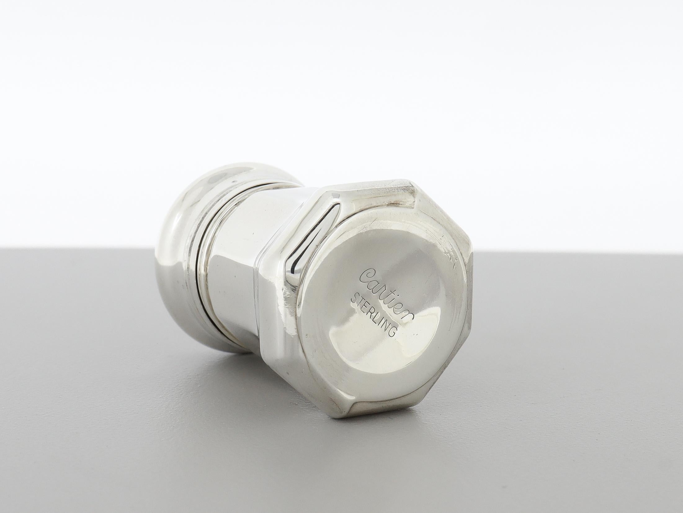 Boxed Set of 8 Cartier Sterling Silver Salt & Pepper Shakers For Sale 6