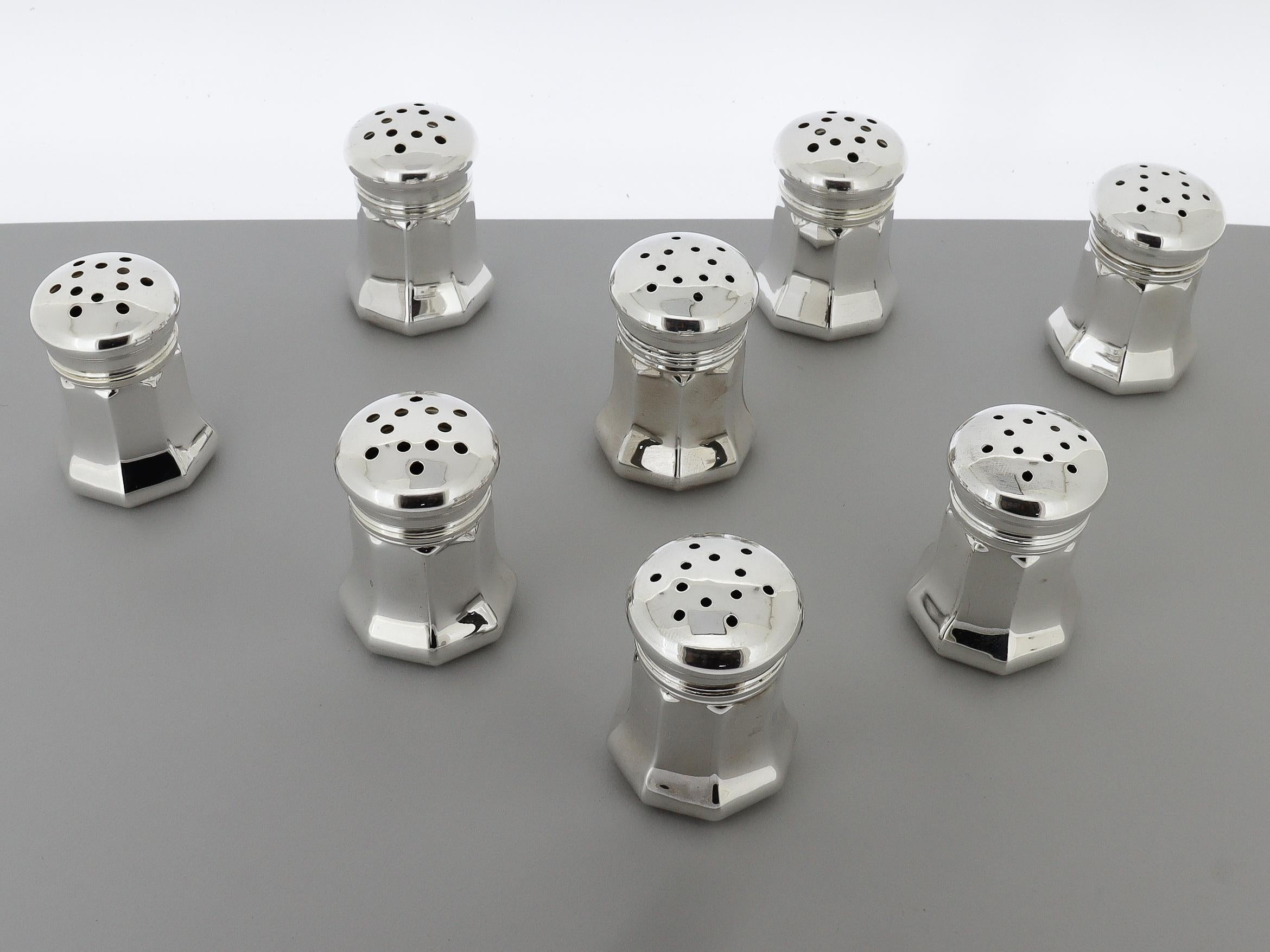 Boxed Set of 8 Cartier Sterling Silver Salt & Pepper Shakers For Sale 1