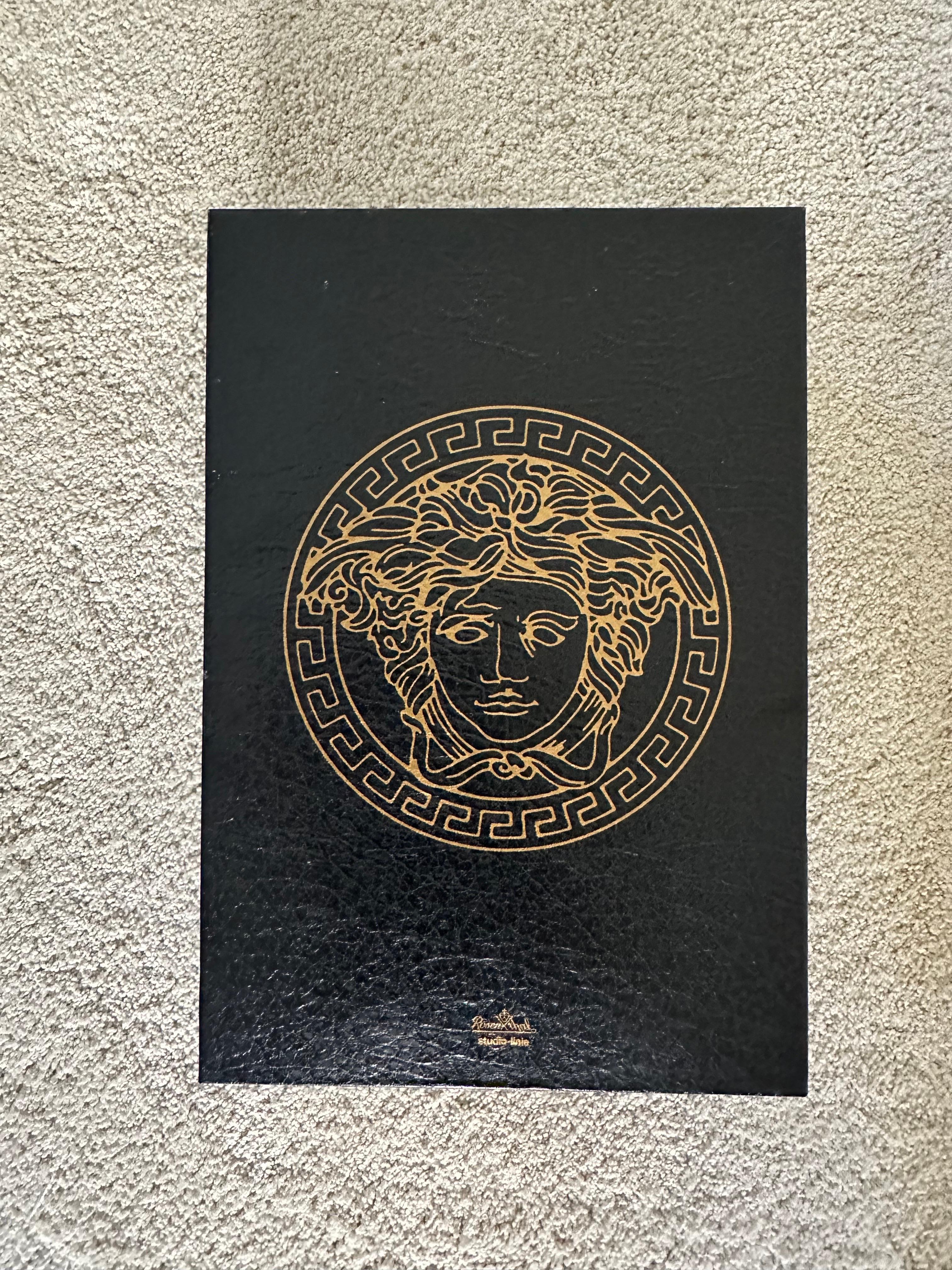 Estuche de cuatro copas de champán de cristal 
