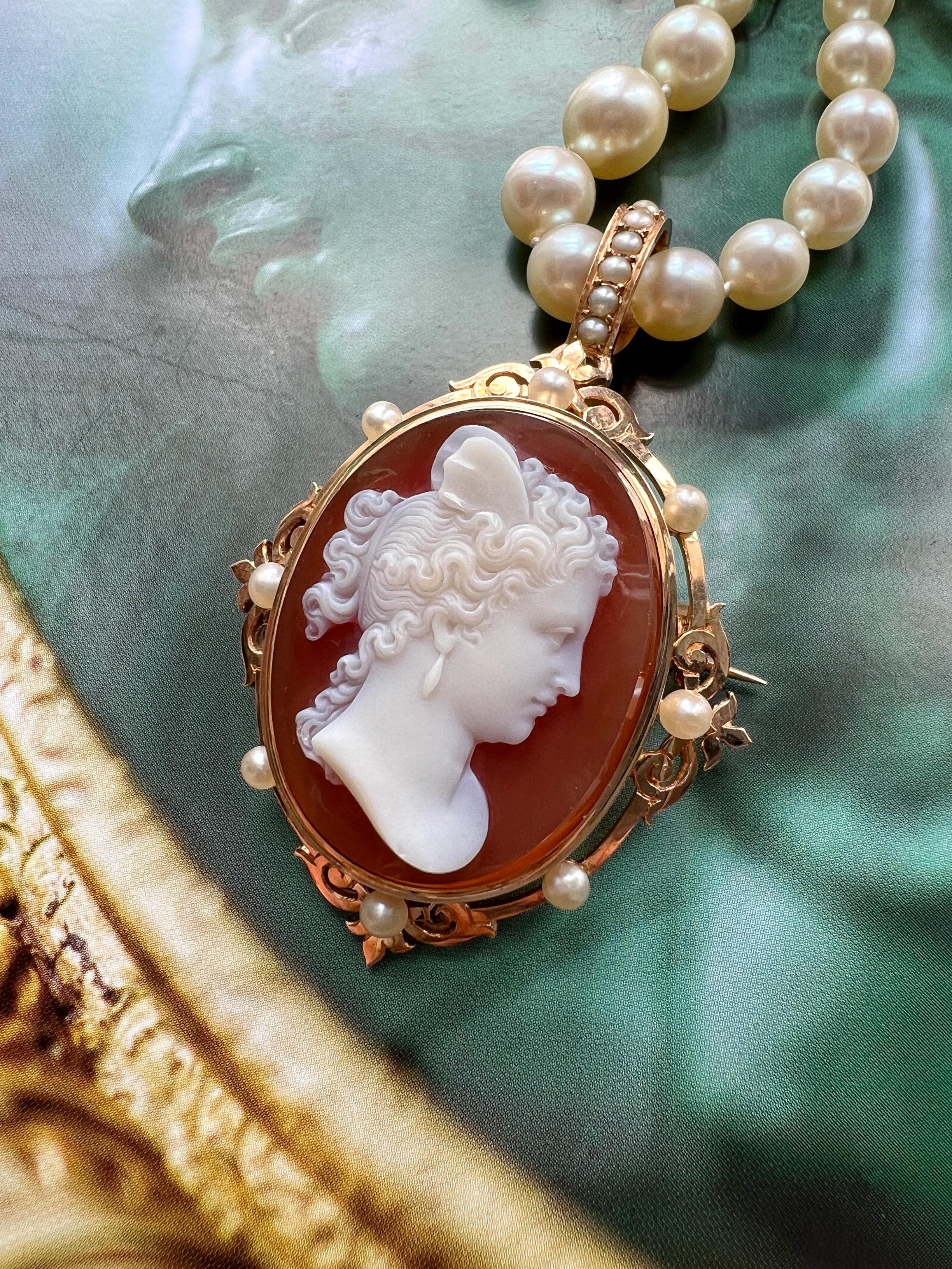 Bead Boxed Victorian Era 18k Gold Natural Pearls Agate Cameo Pendant Brooch