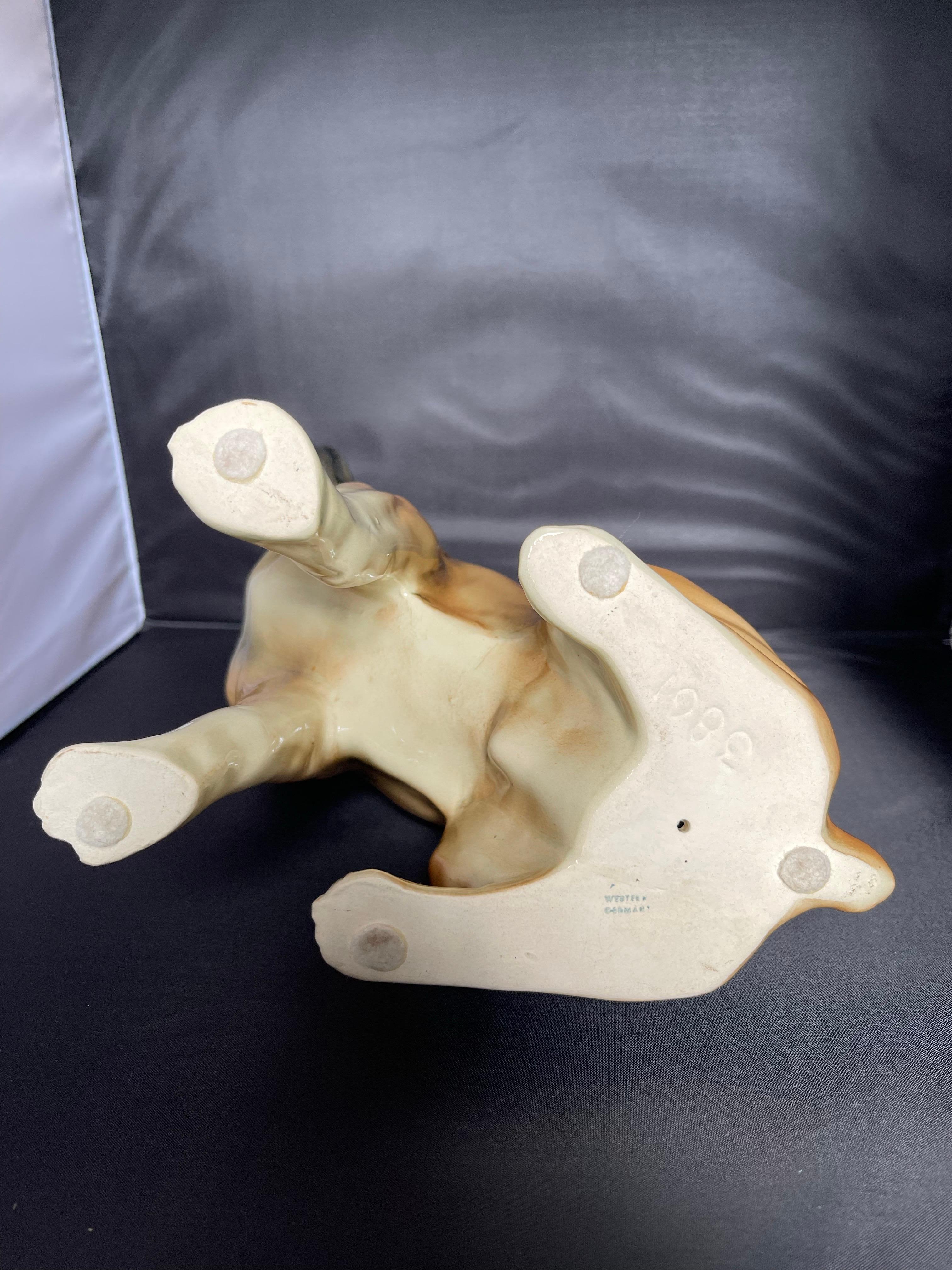 Porcelaine Objet décoratif en porcelaine de l'Allemagne de l'Ouest, milieu du 20e siècle en vente