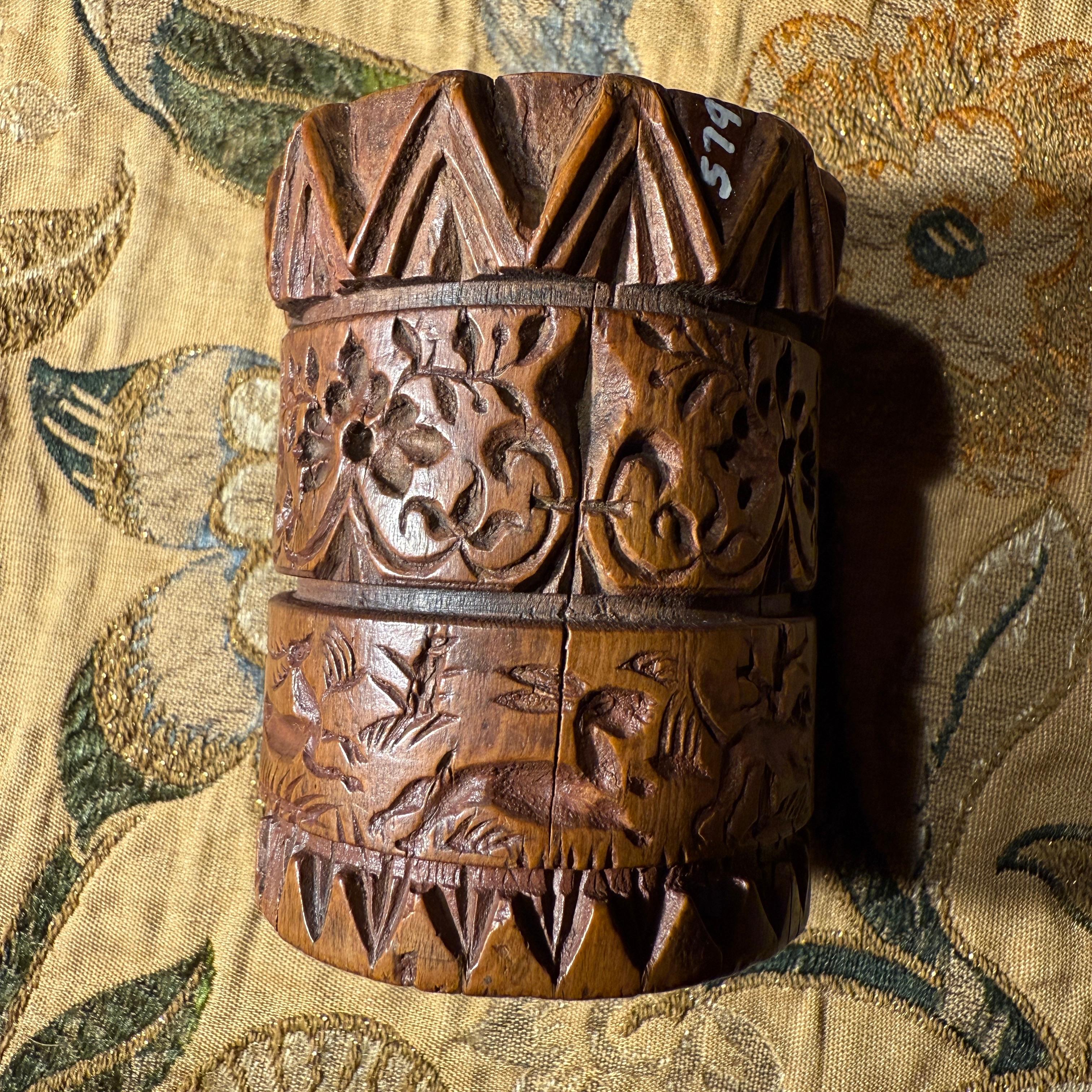 Stampa a rullo in legno di bosso con armi reali. Francia, XVIII secolo. in vendita 3