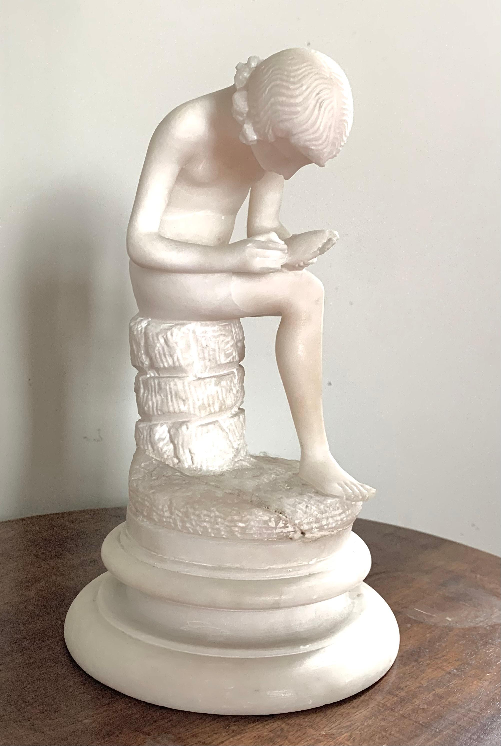 Néoclassique Sculpture Spinaro en albtre du 19me sicle - Boy With Thorn en vente