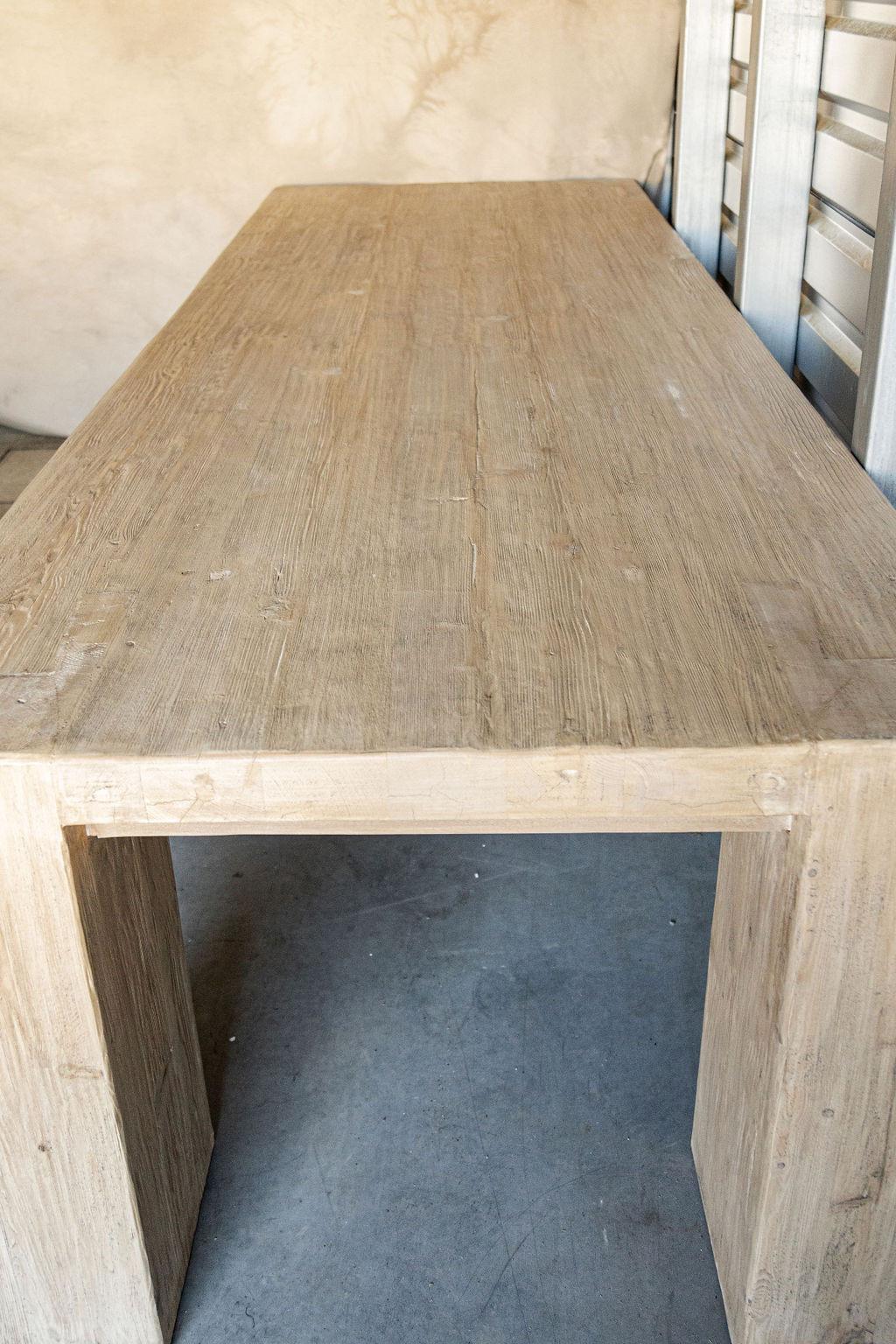 Bois Table à manger Bozeman en vente