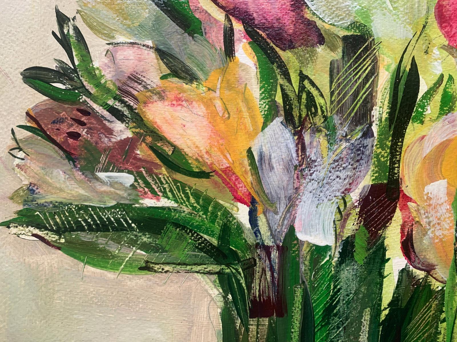 Natura morta floreale contemporanea, gouache figurativa su cartone dell'artista polacca Bozena Lesiak. 

Bożena Lesiak (nata nel 1952) ha studiato presso la facoltà di pittura dell'Academy Arts di Cracovia tra il 1972 e il 1977. Ha partecipato a