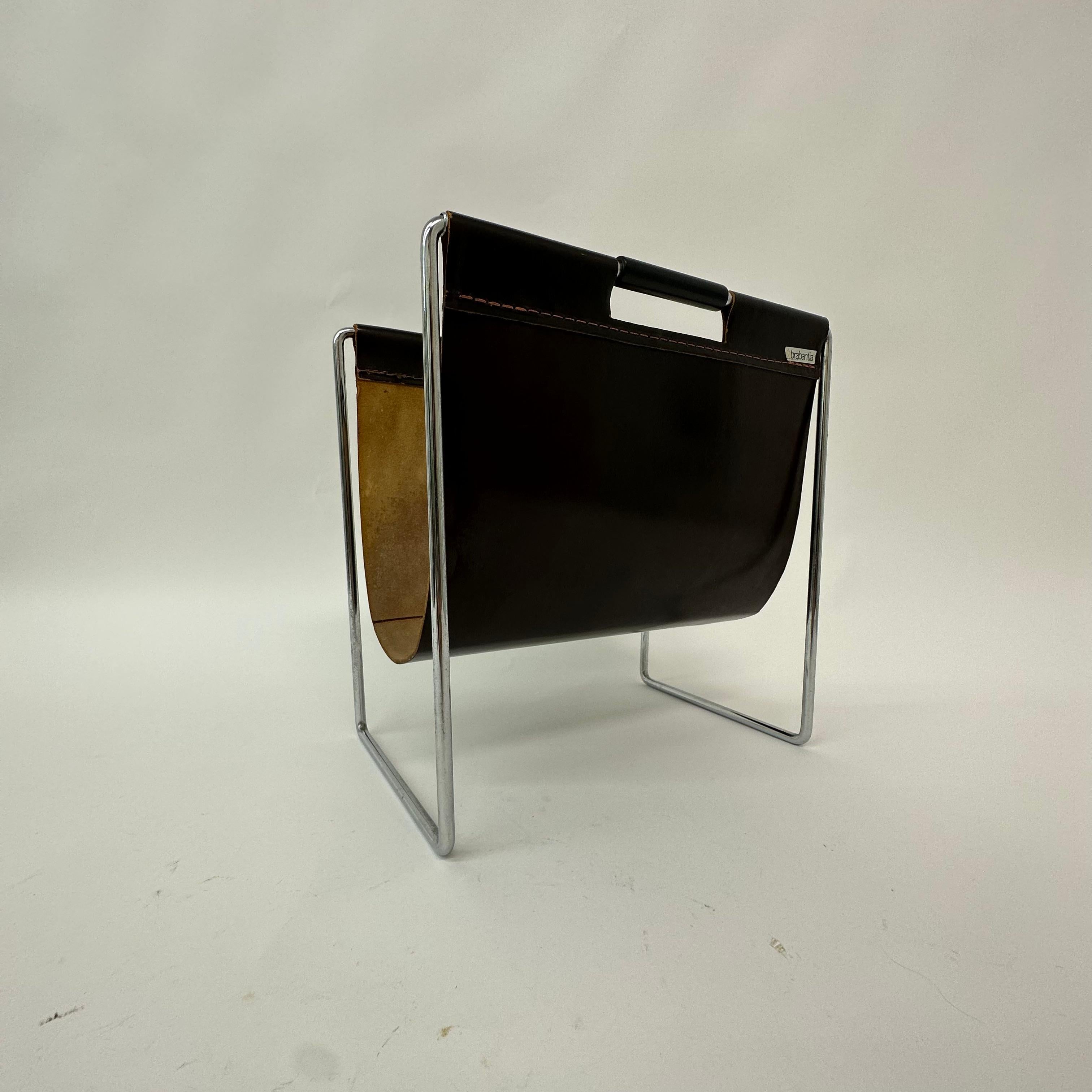 Brabantia magazine rack by Dadime , 1960’s In Good Condition In Delft, NL