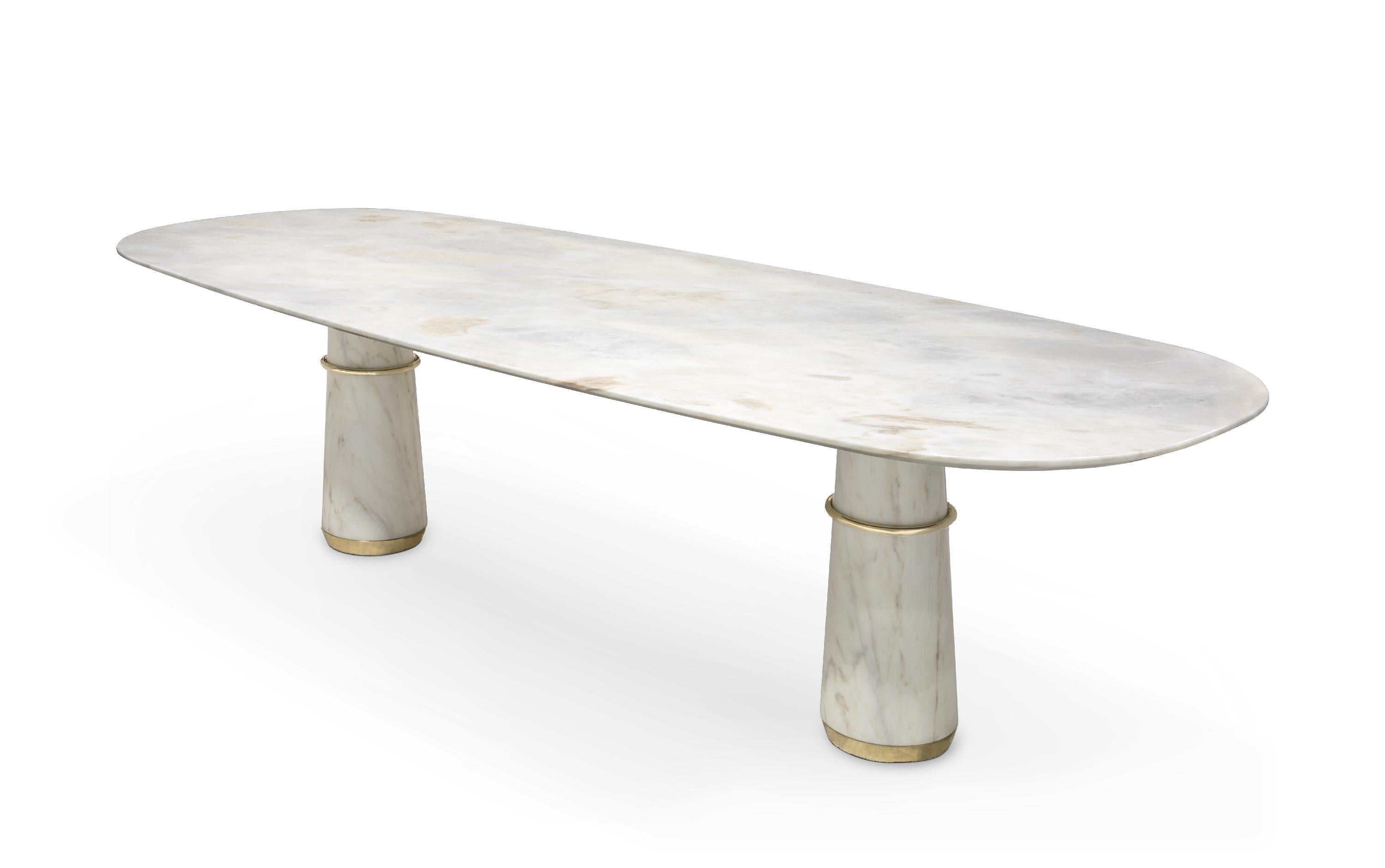 Agra is the modest setting of one the most famous and most celebrated monuments in the world, the Taj Mahal, also known as the marble mausoleum. Agra dining table II, just like Taj Mahal, is an impressive display of craftsmanship & elegance. Its