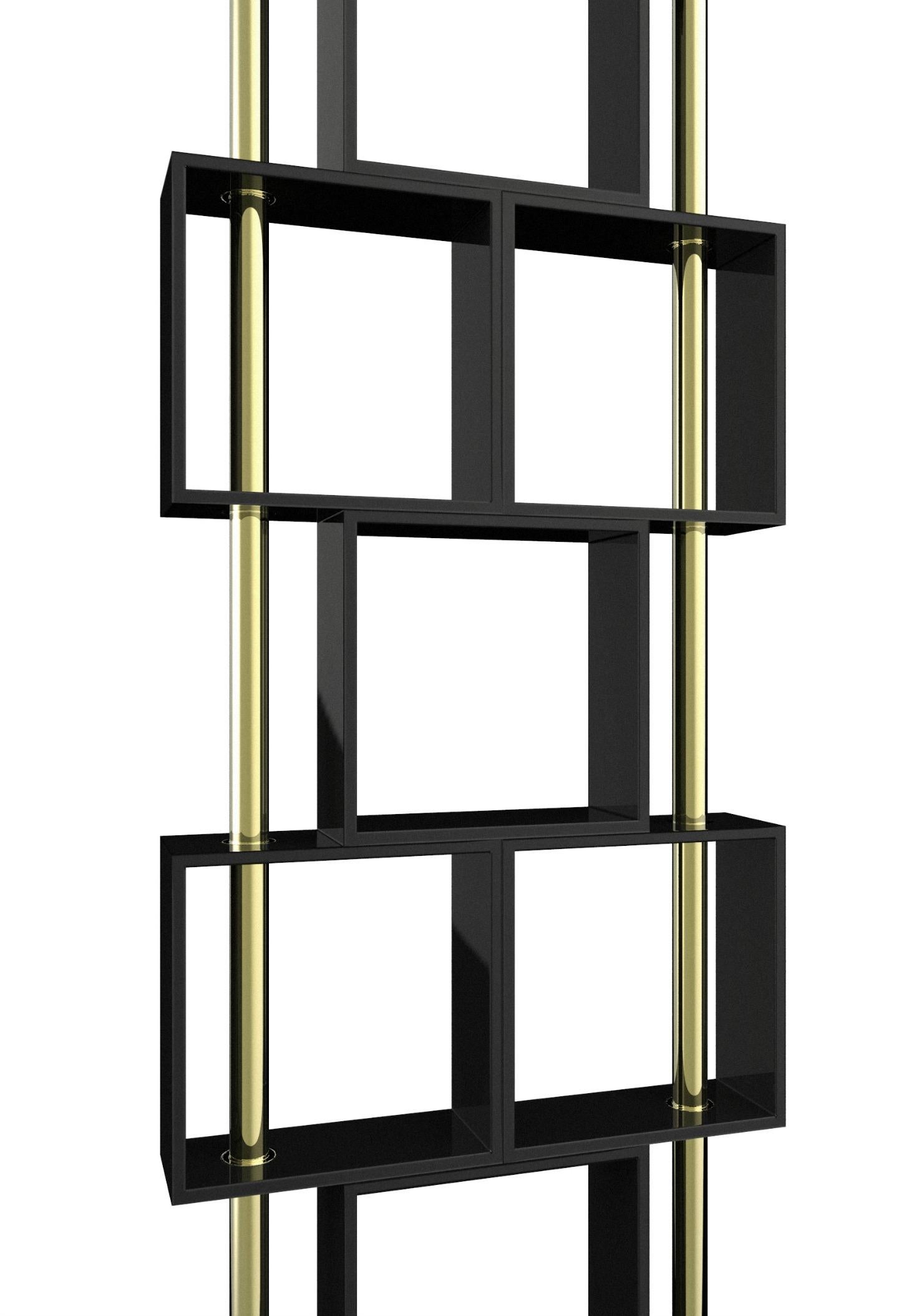 Hanoi Screen in Matte Black with Gold-Plated Brass Detail by Brabbu In New Condition For Sale In New York, NY